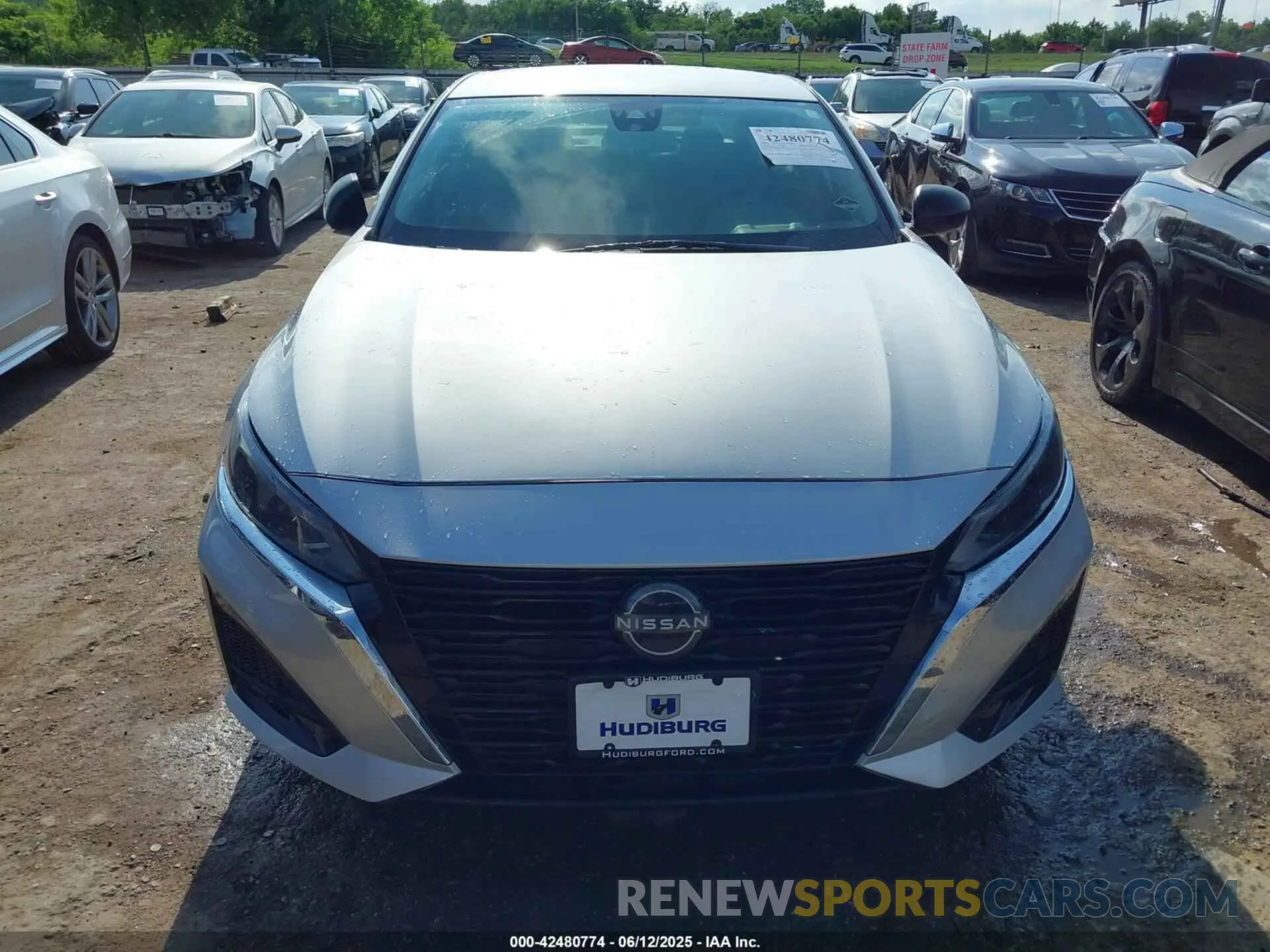 12 Photograph of a damaged car 1N4BL4DV1RN360574 NISSAN ALTIMA 2024