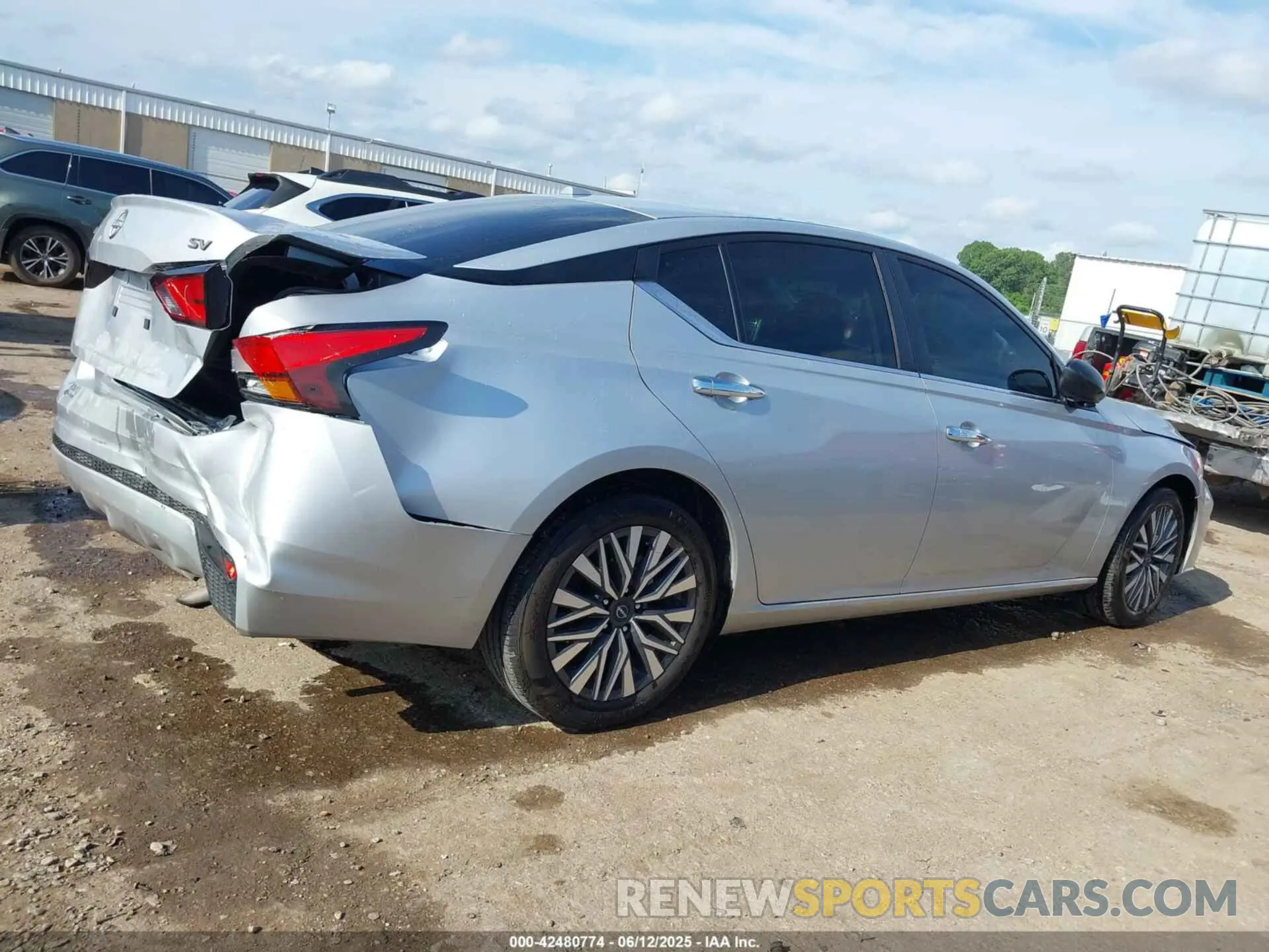 13 Photograph of a damaged car 1N4BL4DV1RN360574 NISSAN ALTIMA 2024