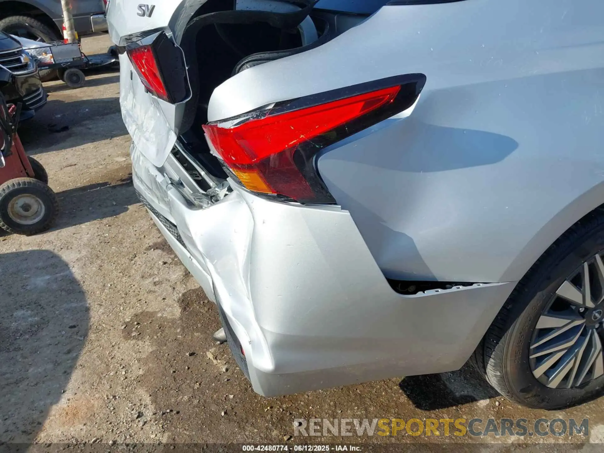 6 Photograph of a damaged car 1N4BL4DV1RN360574 NISSAN ALTIMA 2024