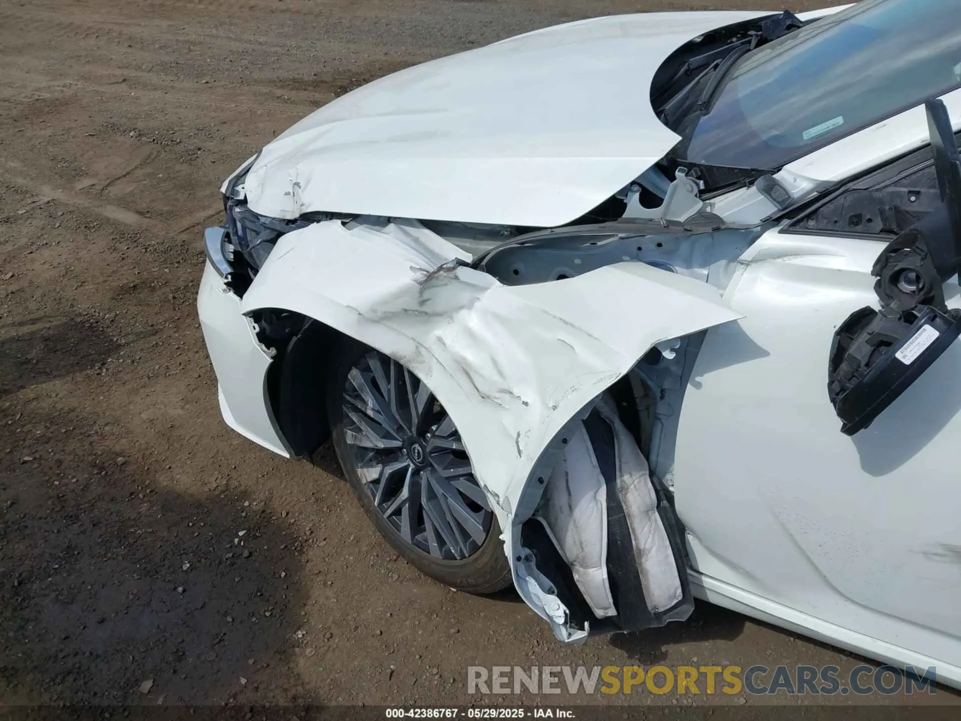 6 Photograph of a damaged car 1N4BL4DV1RN386723 NISSAN ALTIMA 2024