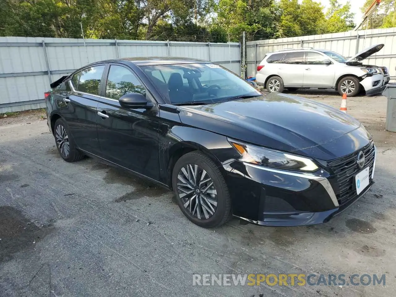 4 Photograph of a damaged car 1N4BL4DV1RN397091 NISSAN ALTIMA 2024