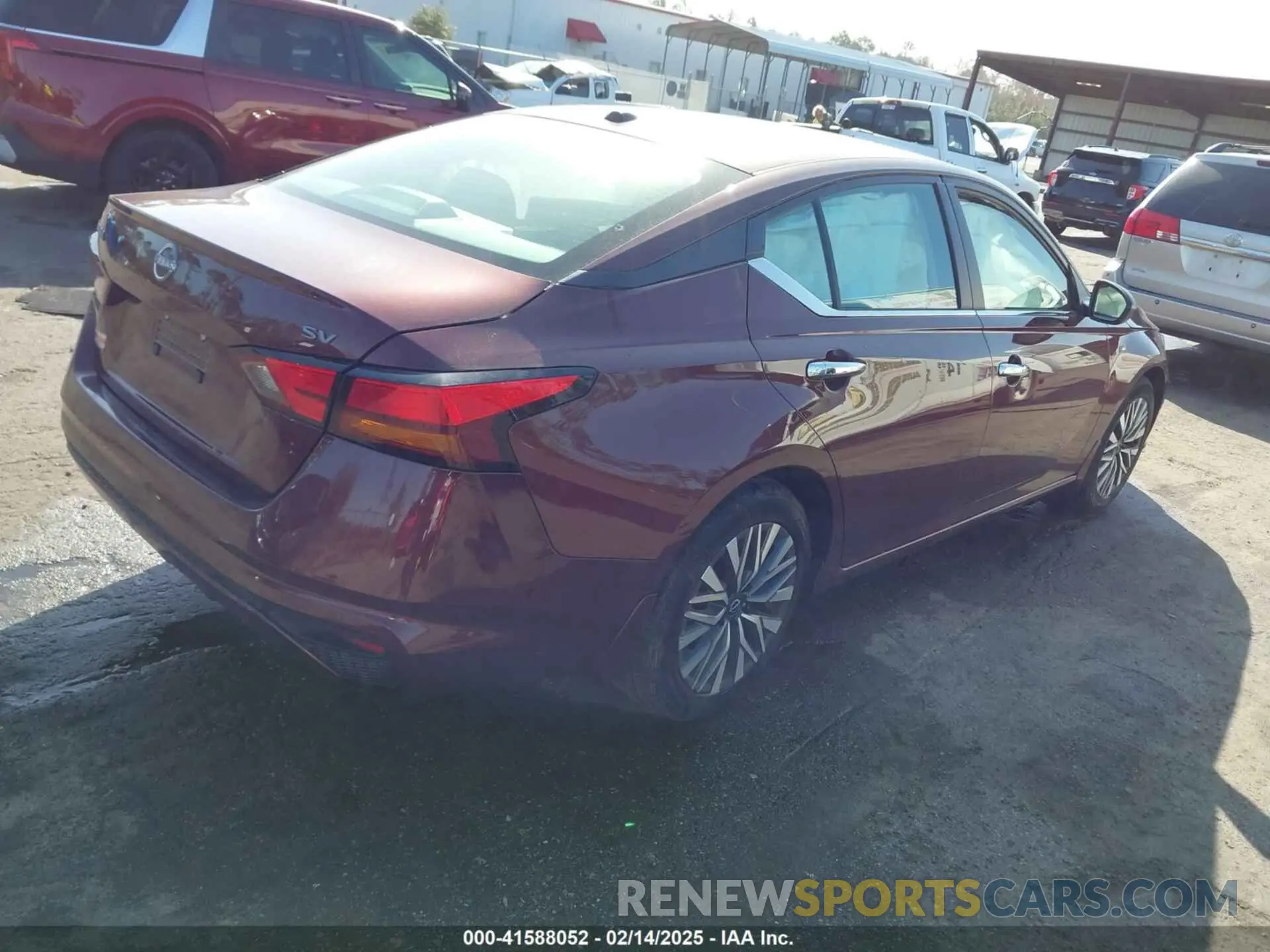 4 Photograph of a damaged car 1N4BL4DV2RN318169 NISSAN ALTIMA 2024