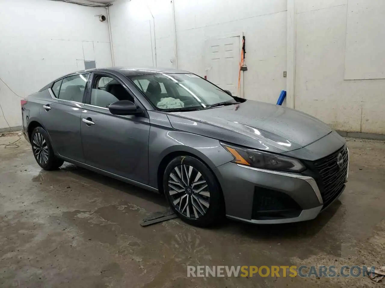 4 Фотография поврежденного автомобиля 1N4BL4DV2RN333304 NISSAN ALTIMA 2024