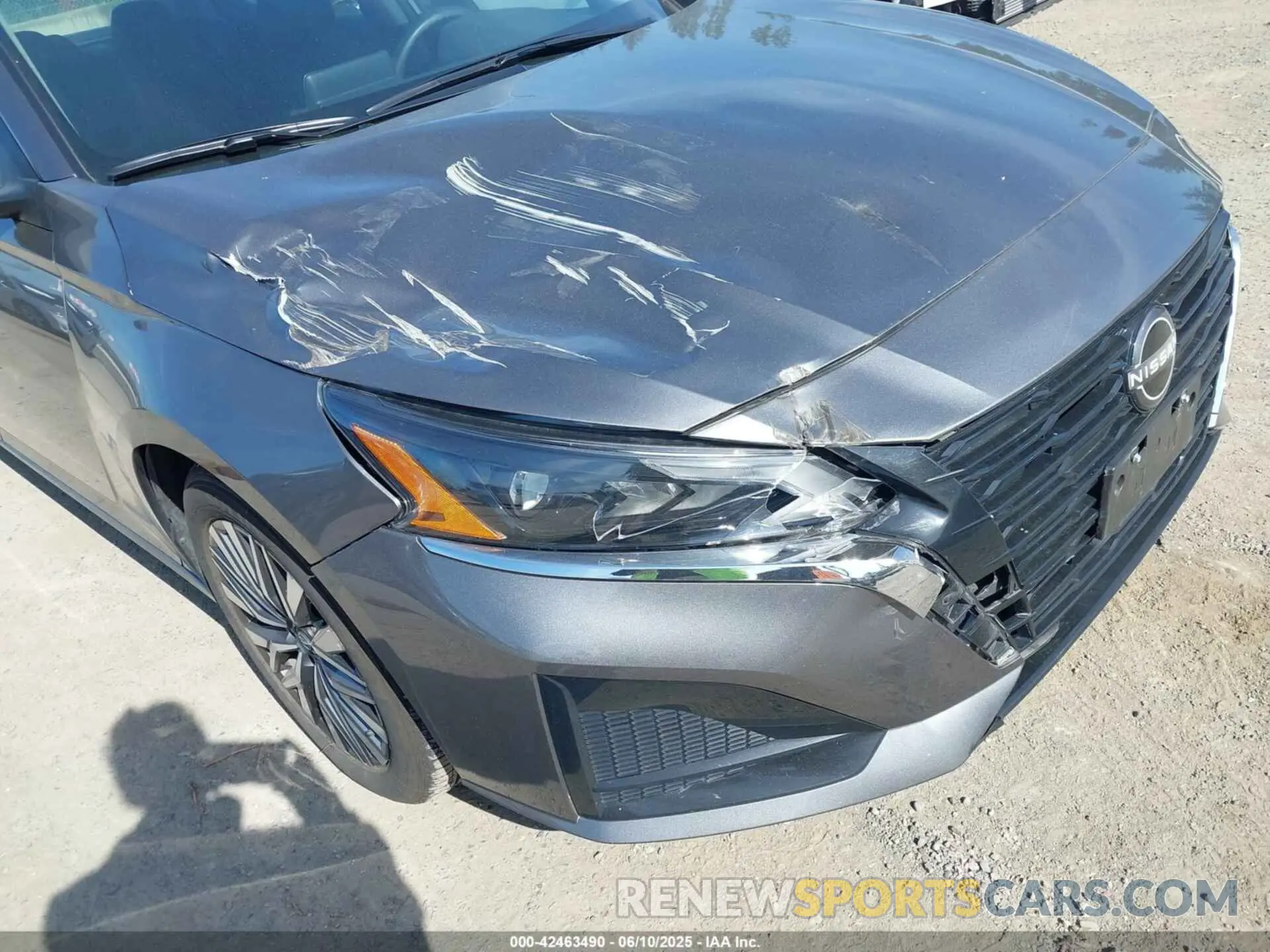 6 Photograph of a damaged car 1N4BL4DV2RN372183 NISSAN ALTIMA 2024