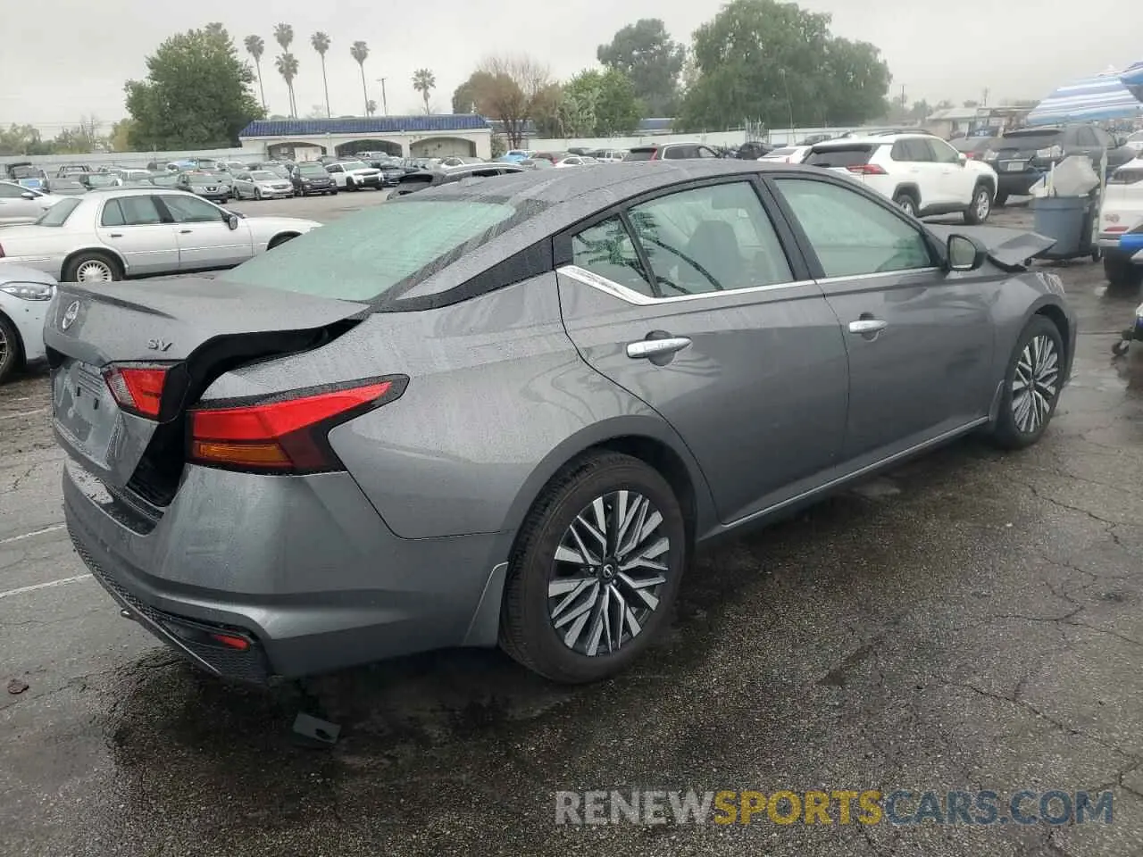 3 Photograph of a damaged car 1N4BL4DV2RN379683 NISSAN ALTIMA 2024