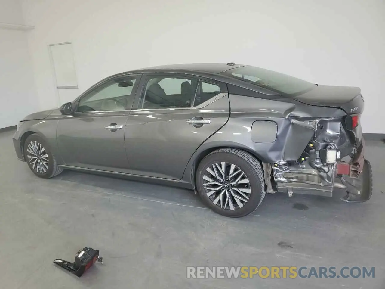 2 Фотография поврежденного автомобиля 1N4BL4DV2RN383880 NISSAN ALTIMA 2024