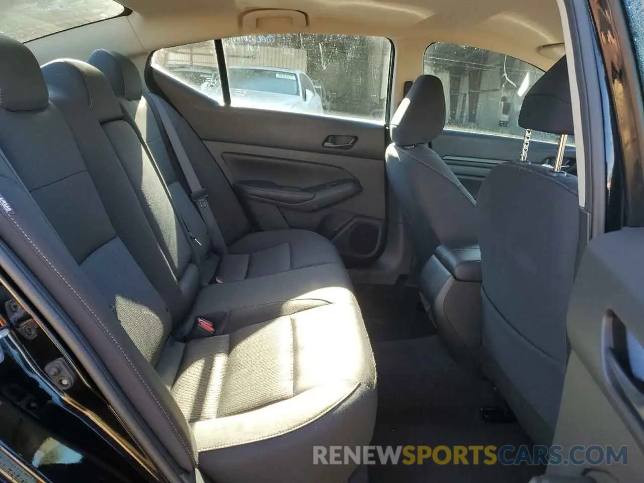 10 Фотография поврежденного автомобиля 1N4BL4DV2RN399867 NISSAN ALTIMA 2024