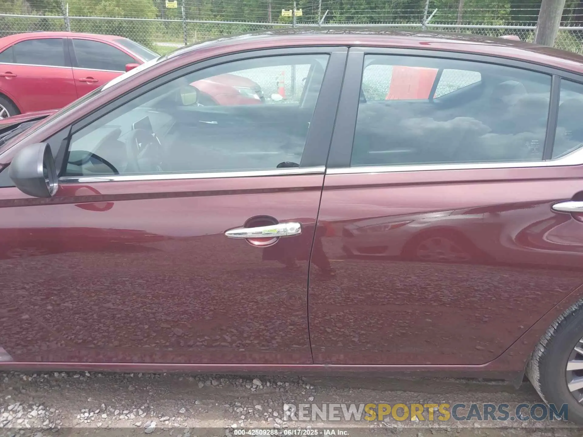 15 Photograph of a damaged car 1N4BL4DV3RN335949 NISSAN ALTIMA 2024