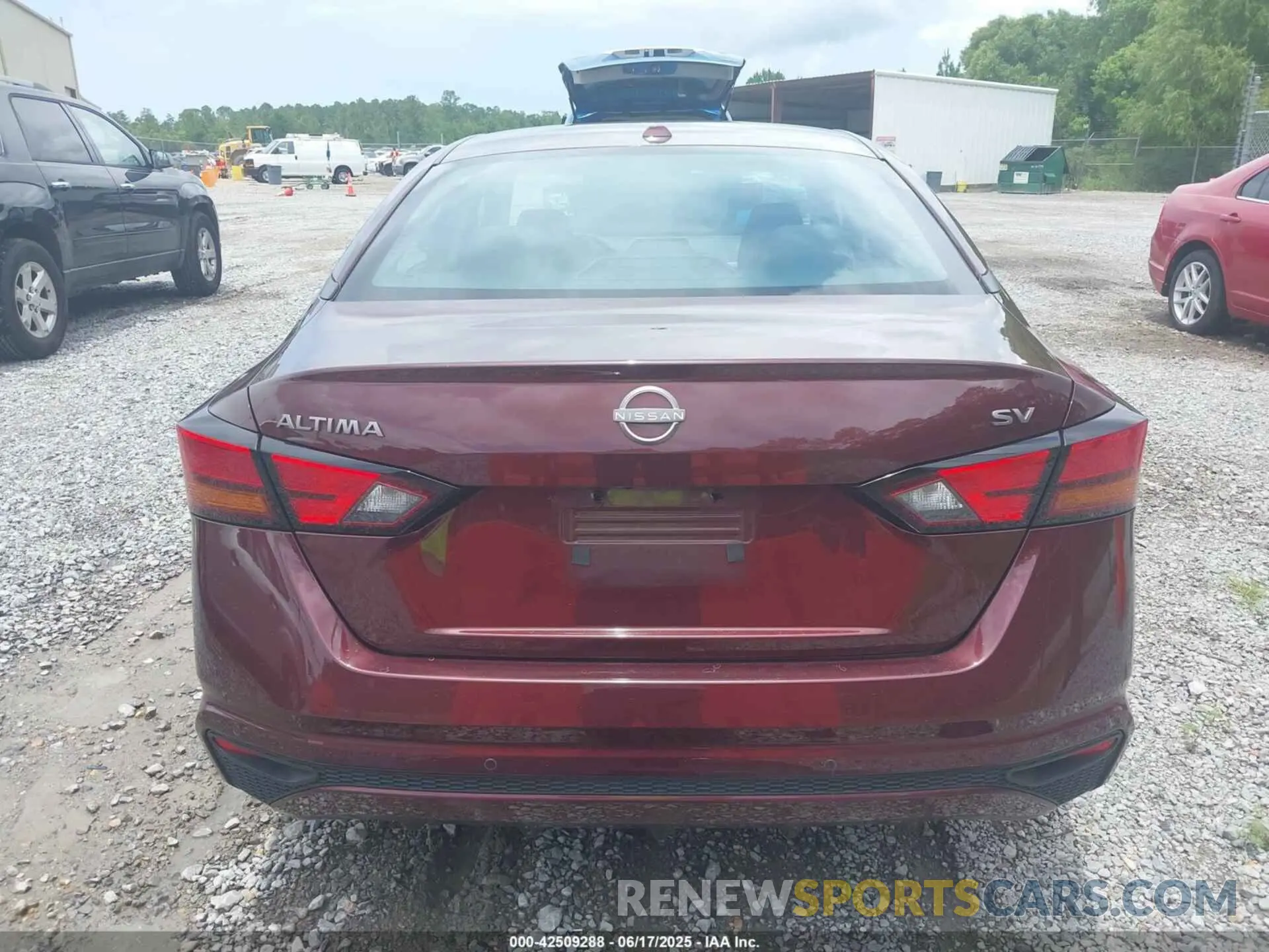 17 Photograph of a damaged car 1N4BL4DV3RN335949 NISSAN ALTIMA 2024
