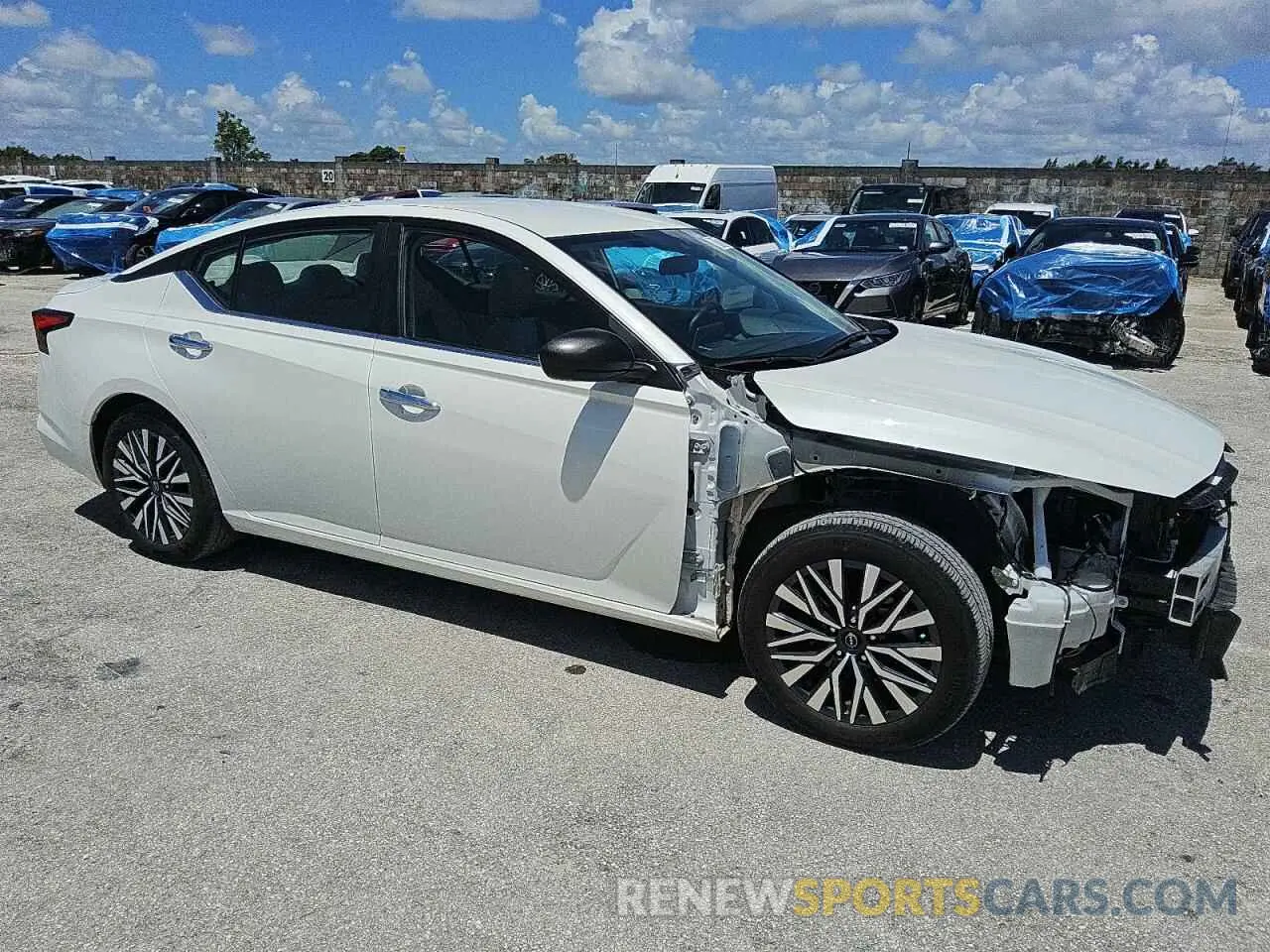 4 Photograph of a damaged car 1N4BL4DV3RN355795 NISSAN ALTIMA 2024