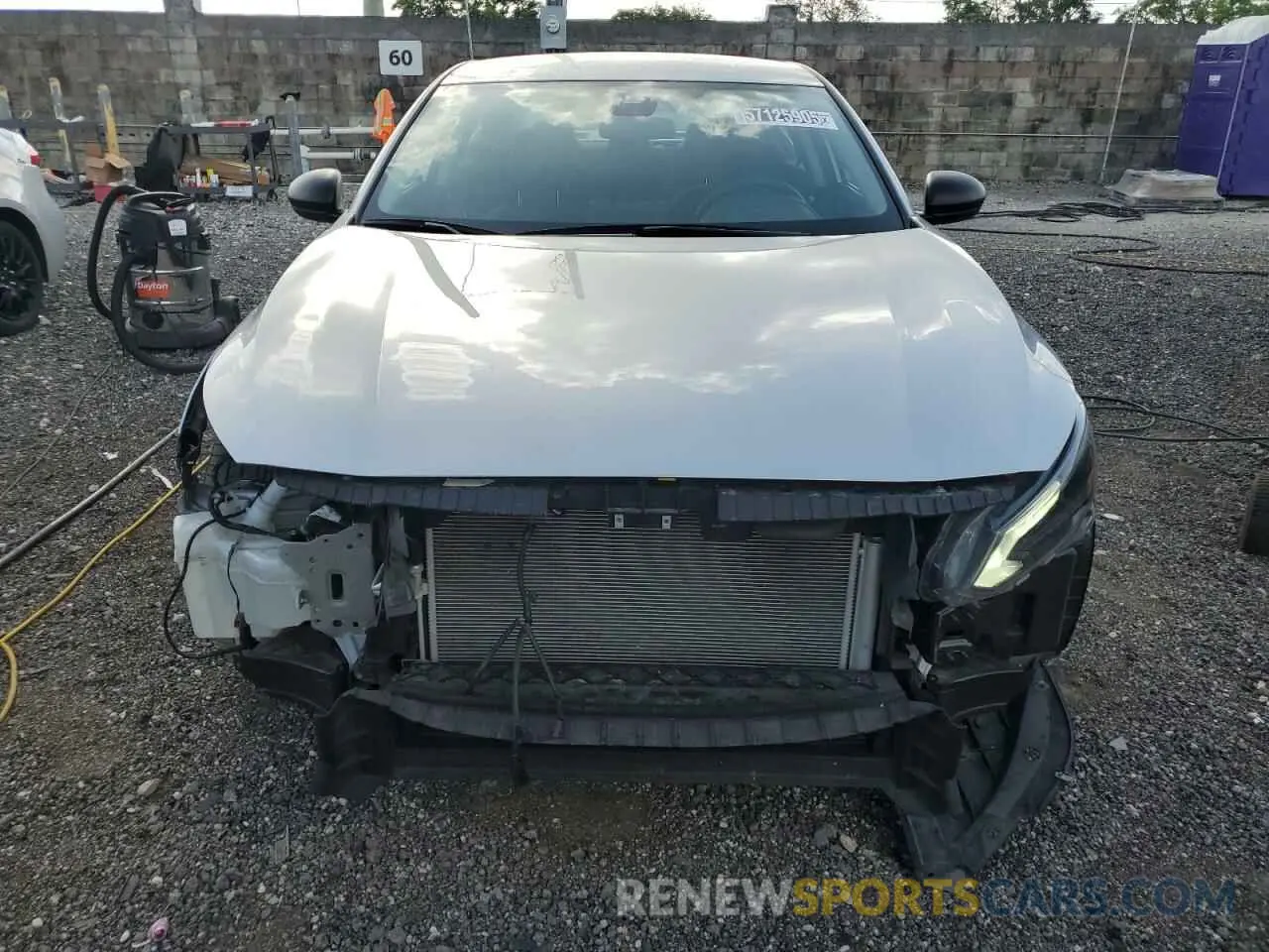 5 Photograph of a damaged car 1N4BL4DV3RN363007 NISSAN ALTIMA 2024