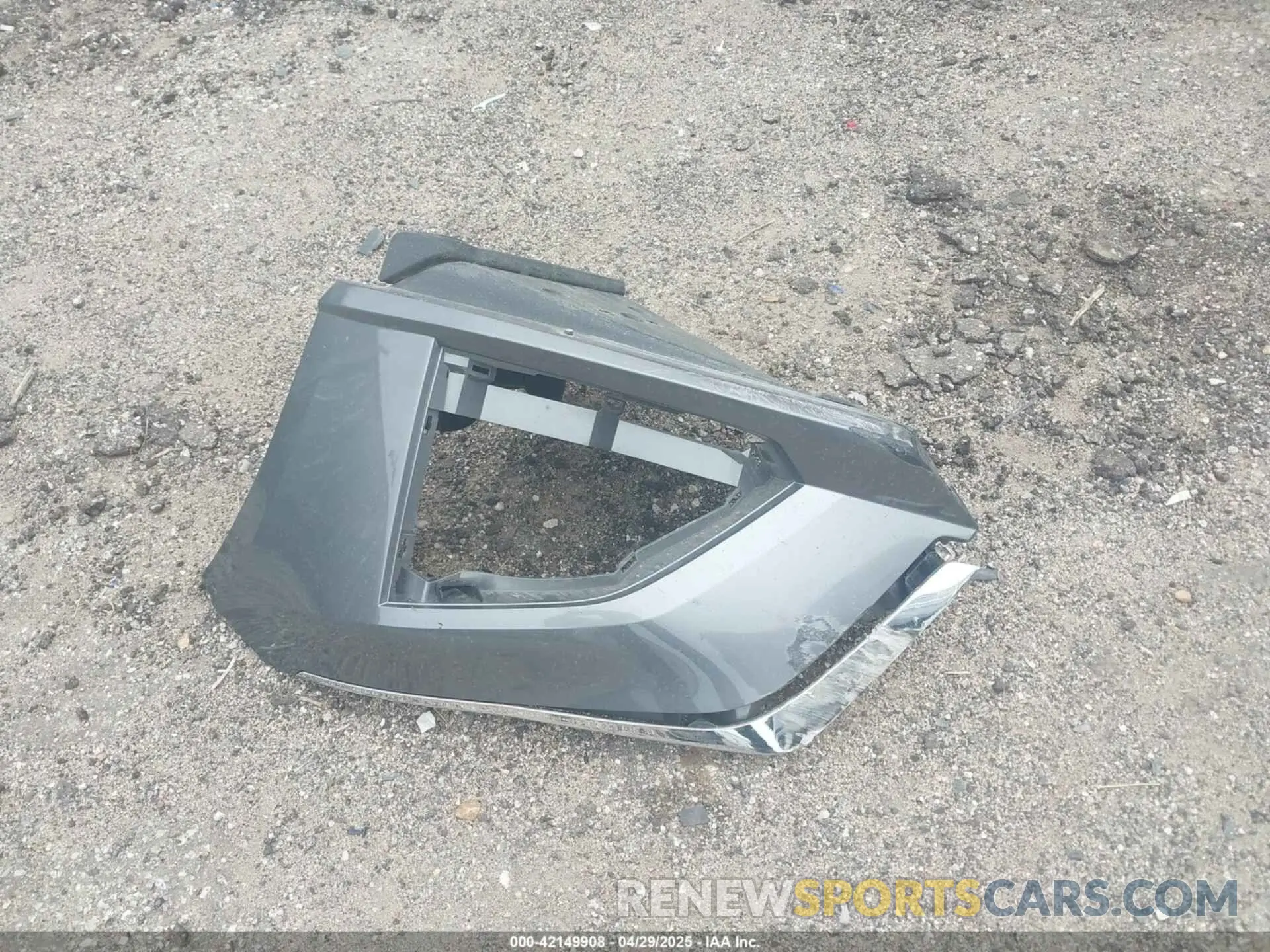12 Photograph of a damaged car 1N4BL4DV3RN370796 NISSAN ALTIMA 2024