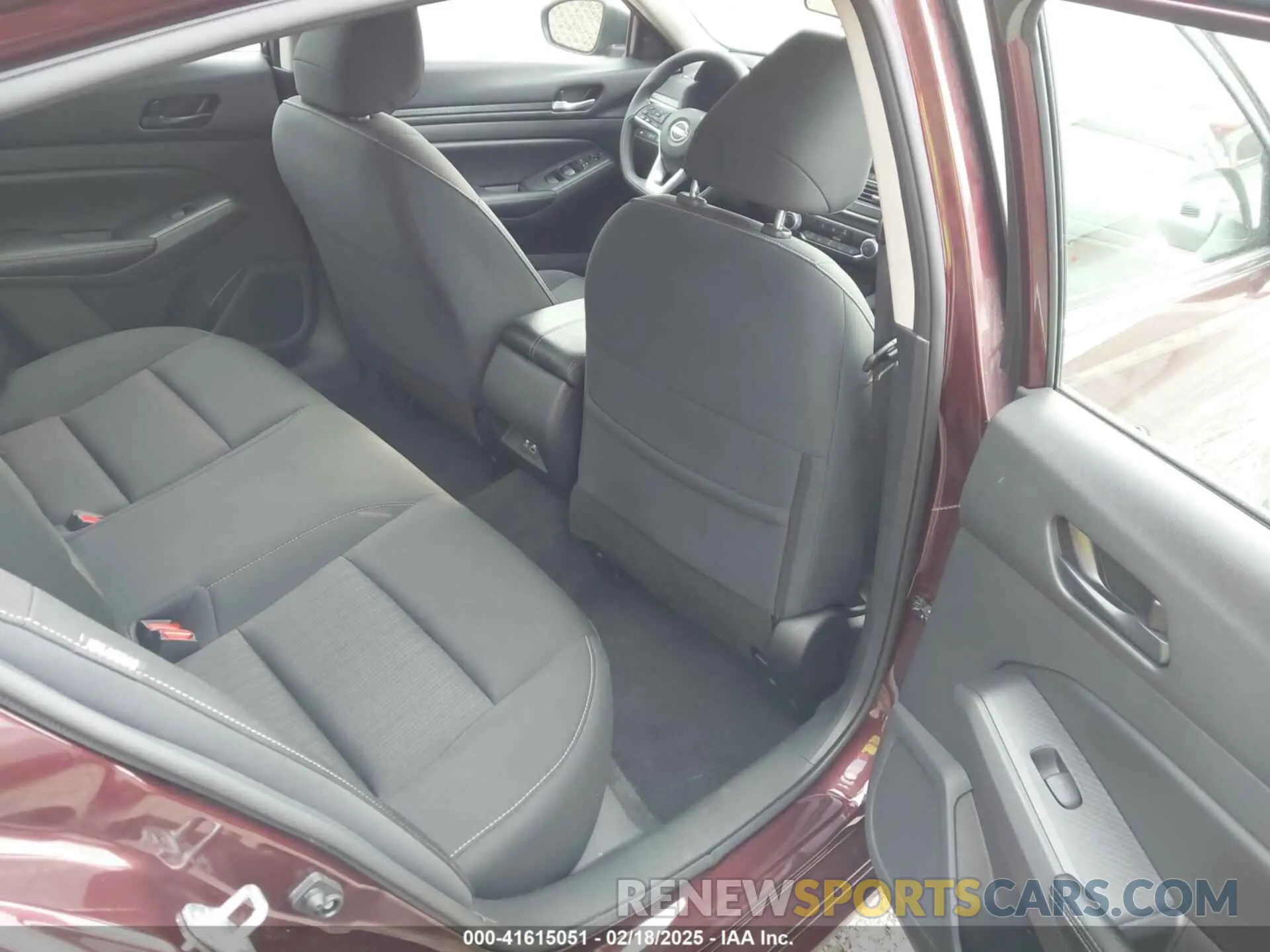 8 Фотография поврежденного автомобиля 1N4BL4DV3RN372614 NISSAN ALTIMA 2024