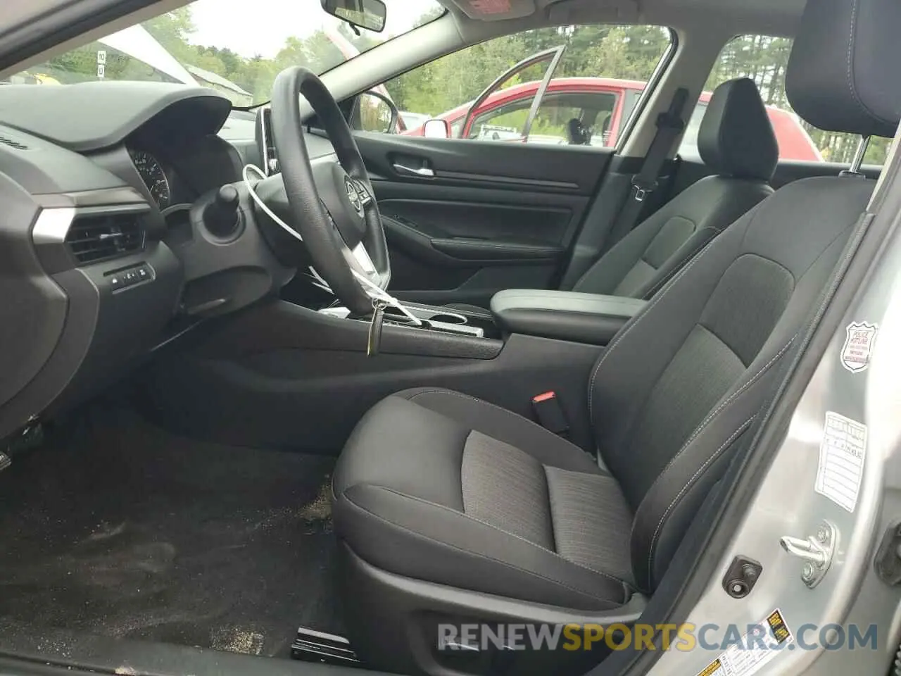 7 Photograph of a damaged car 1N4BL4DV3RN392362 NISSAN ALTIMA 2024