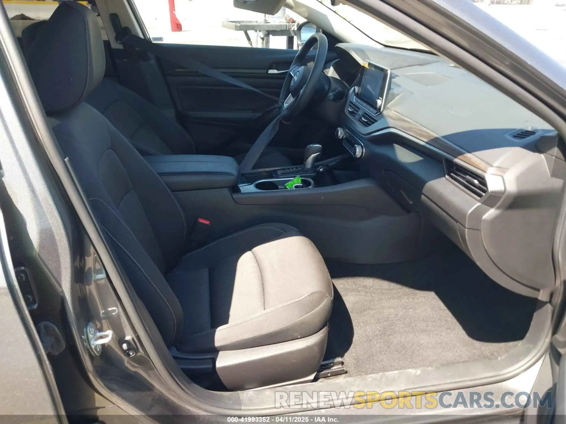 5 Фотография поврежденного автомобиля 1N4BL4DV3RN406146 NISSAN ALTIMA 2024