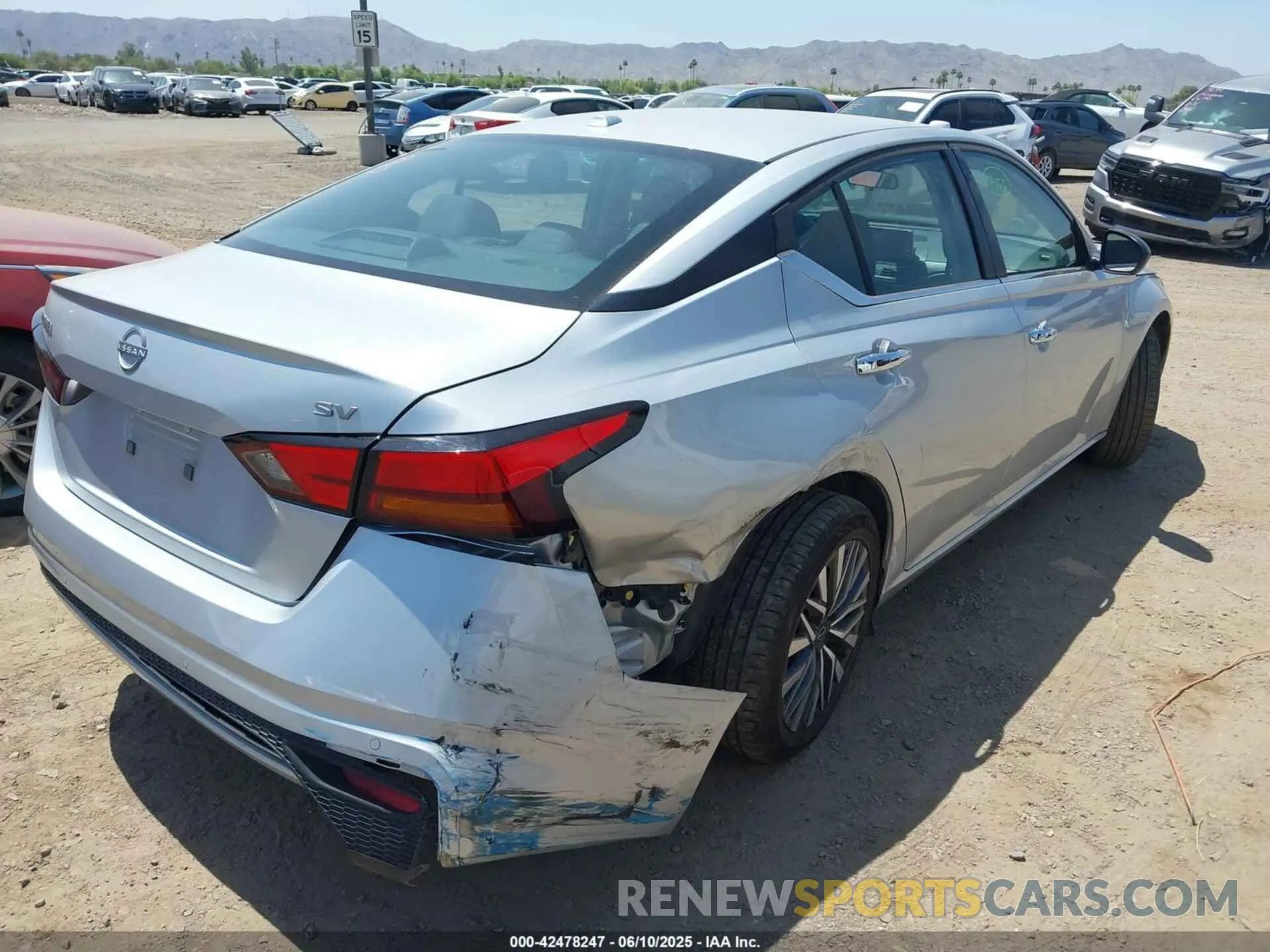 4 Photograph of a damaged car 1N4BL4DV4RN304323 NISSAN ALTIMA 2024