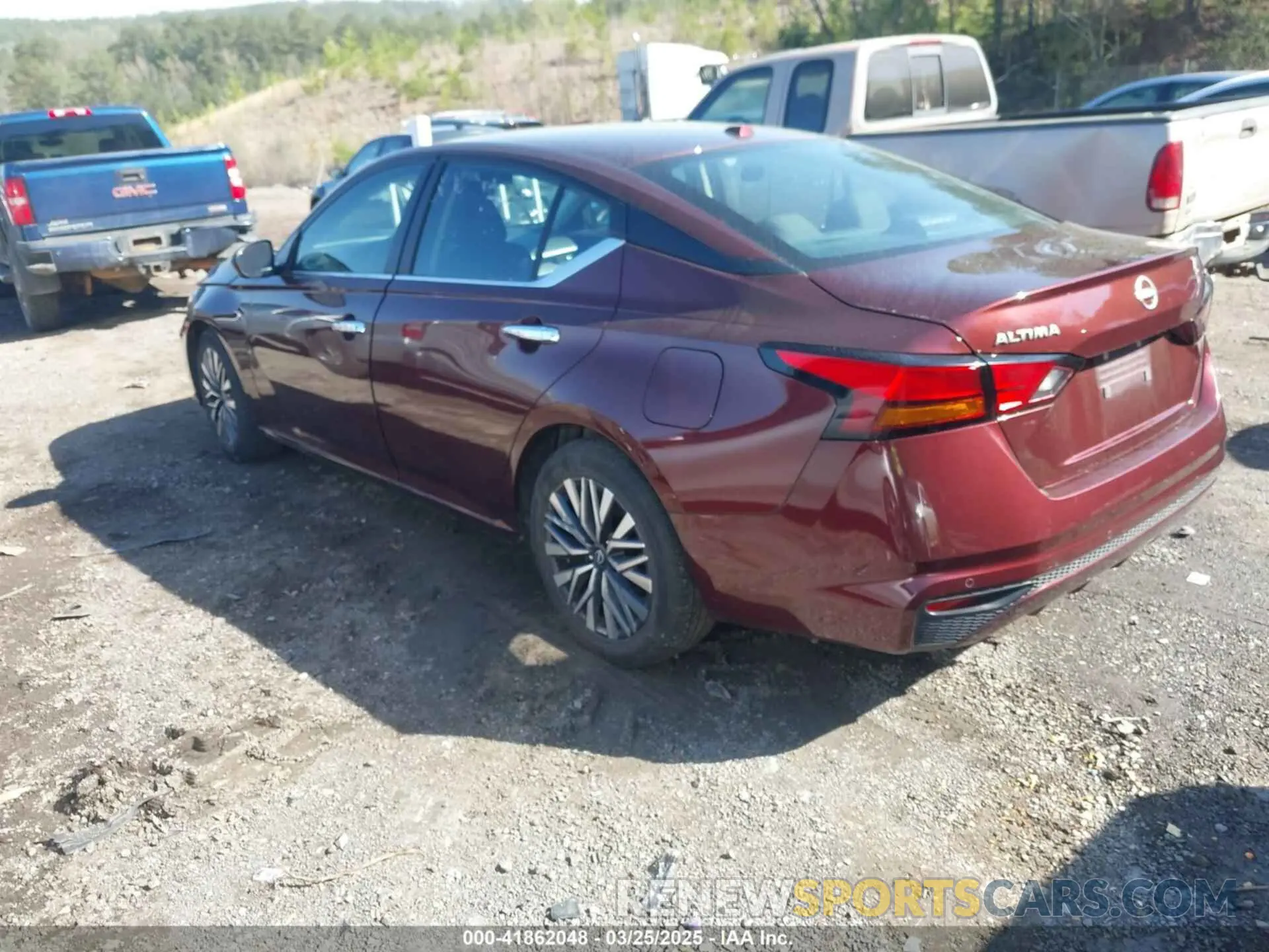 3 Photograph of a damaged car 1N4BL4DV4RN310896 NISSAN ALTIMA 2024