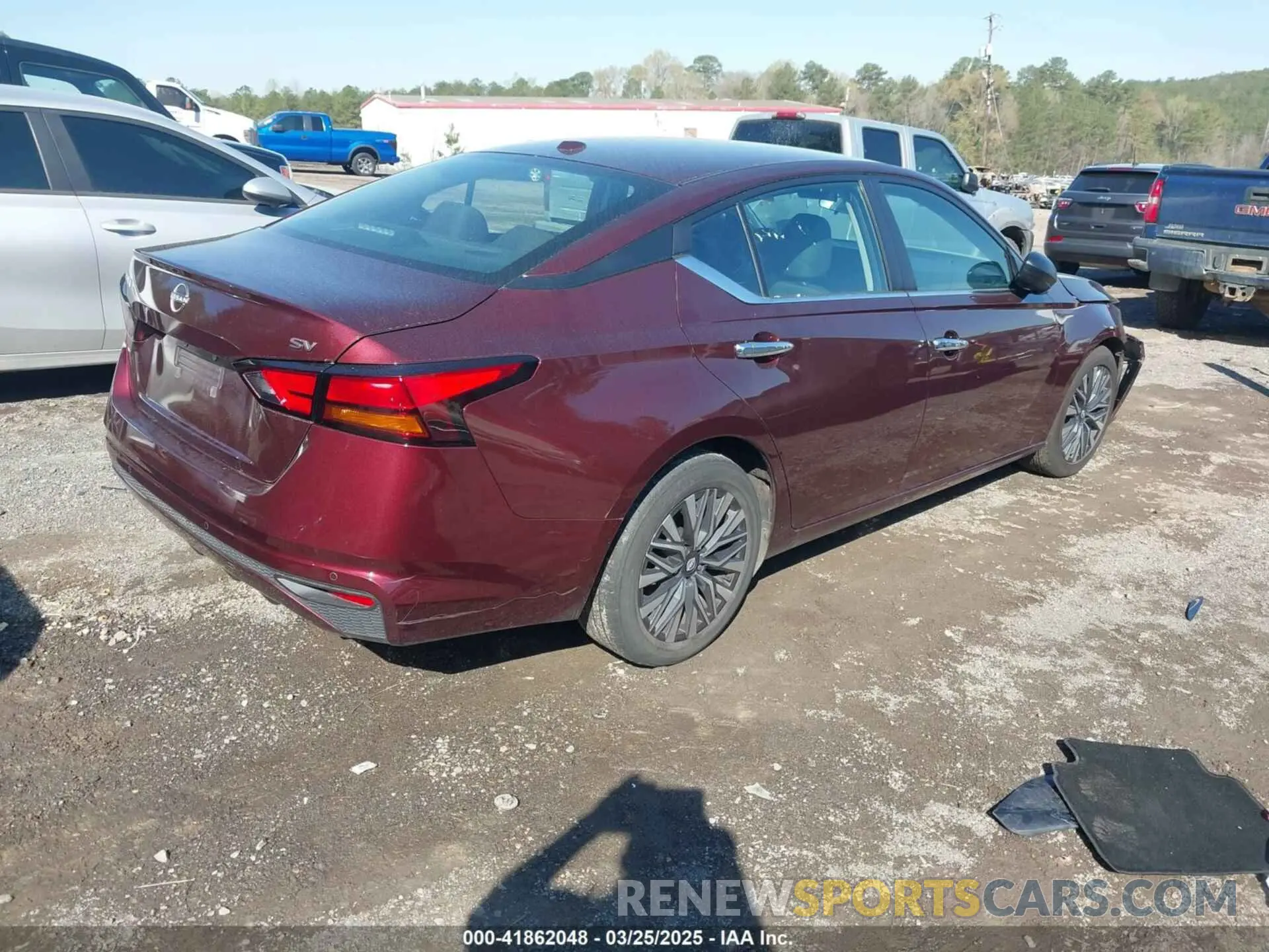 4 Photograph of a damaged car 1N4BL4DV4RN310896 NISSAN ALTIMA 2024