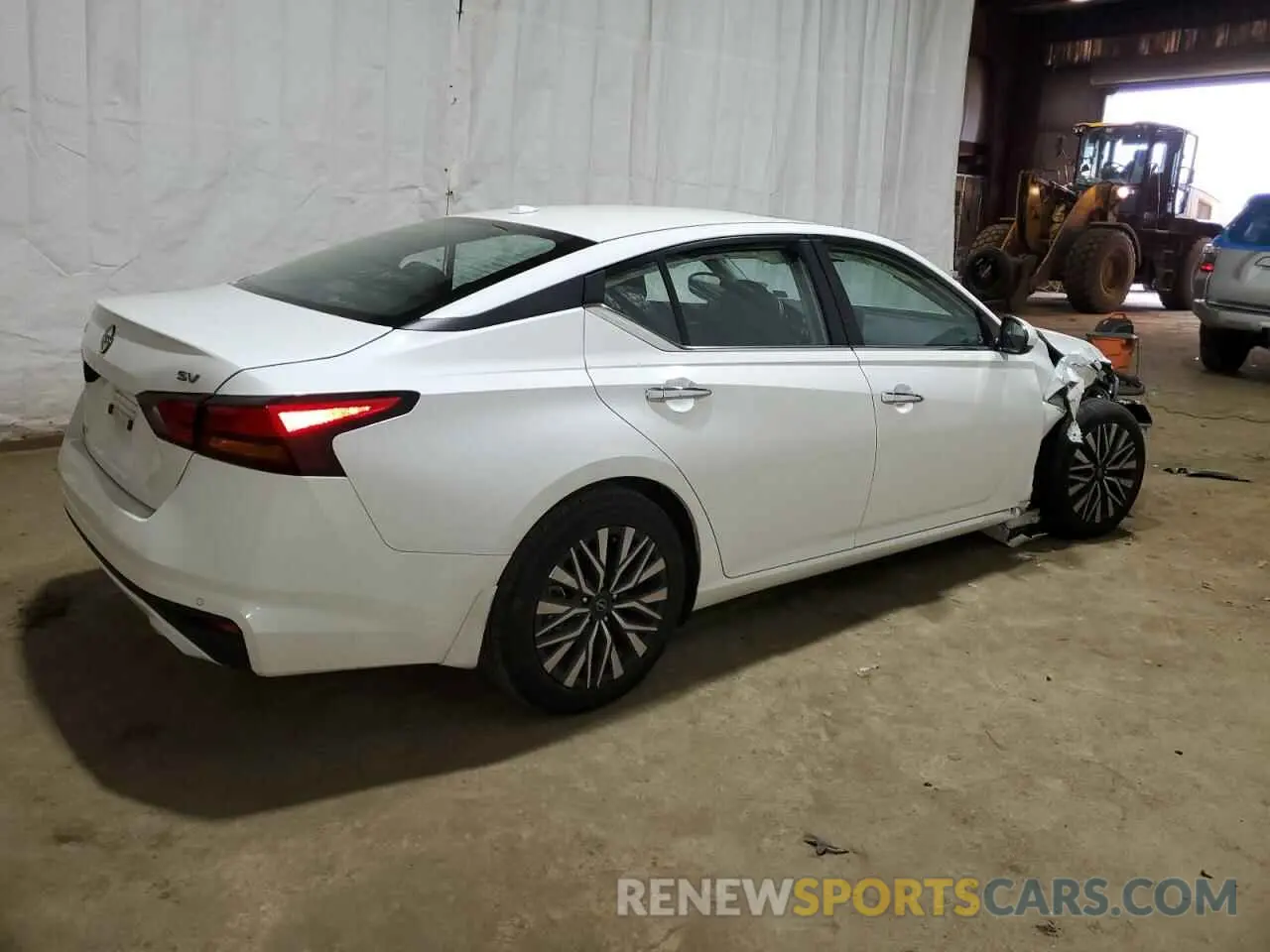 3 Photograph of a damaged car 1N4BL4DV4RN318982 NISSAN ALTIMA 2024