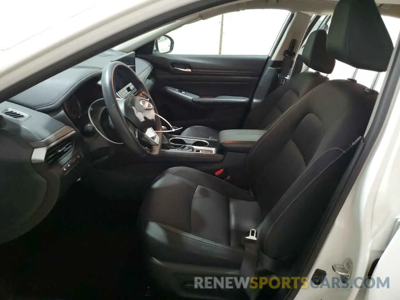 7 Photograph of a damaged car 1N4BL4DV4RN318982 NISSAN ALTIMA 2024