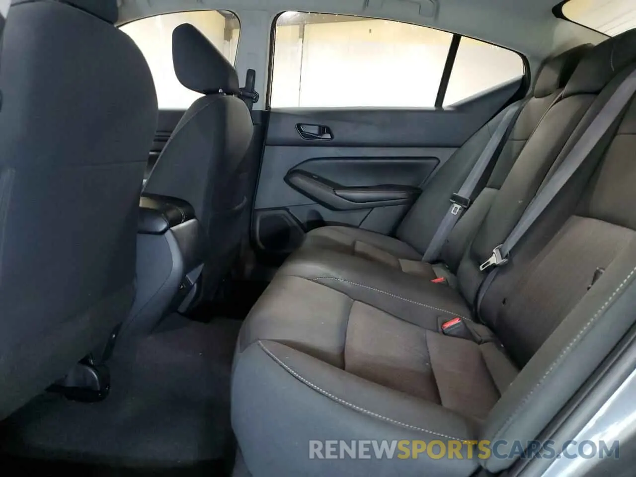 10 Фотография поврежденного автомобиля 1N4BL4DV4RN322661 NISSAN ALTIMA 2024