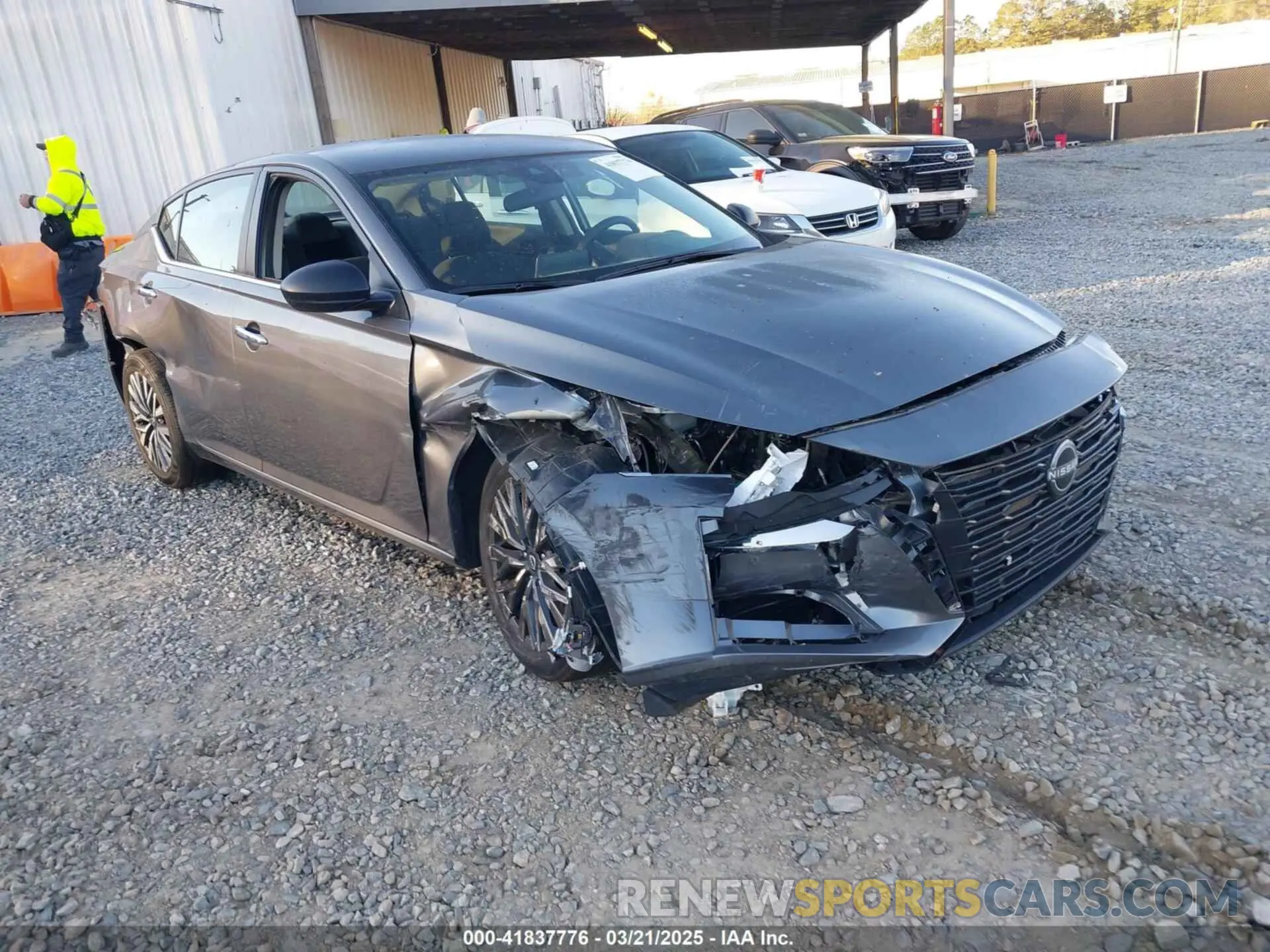 1 Фотография поврежденного автомобиля 1N4BL4DV4RN356549 NISSAN ALTIMA 2024