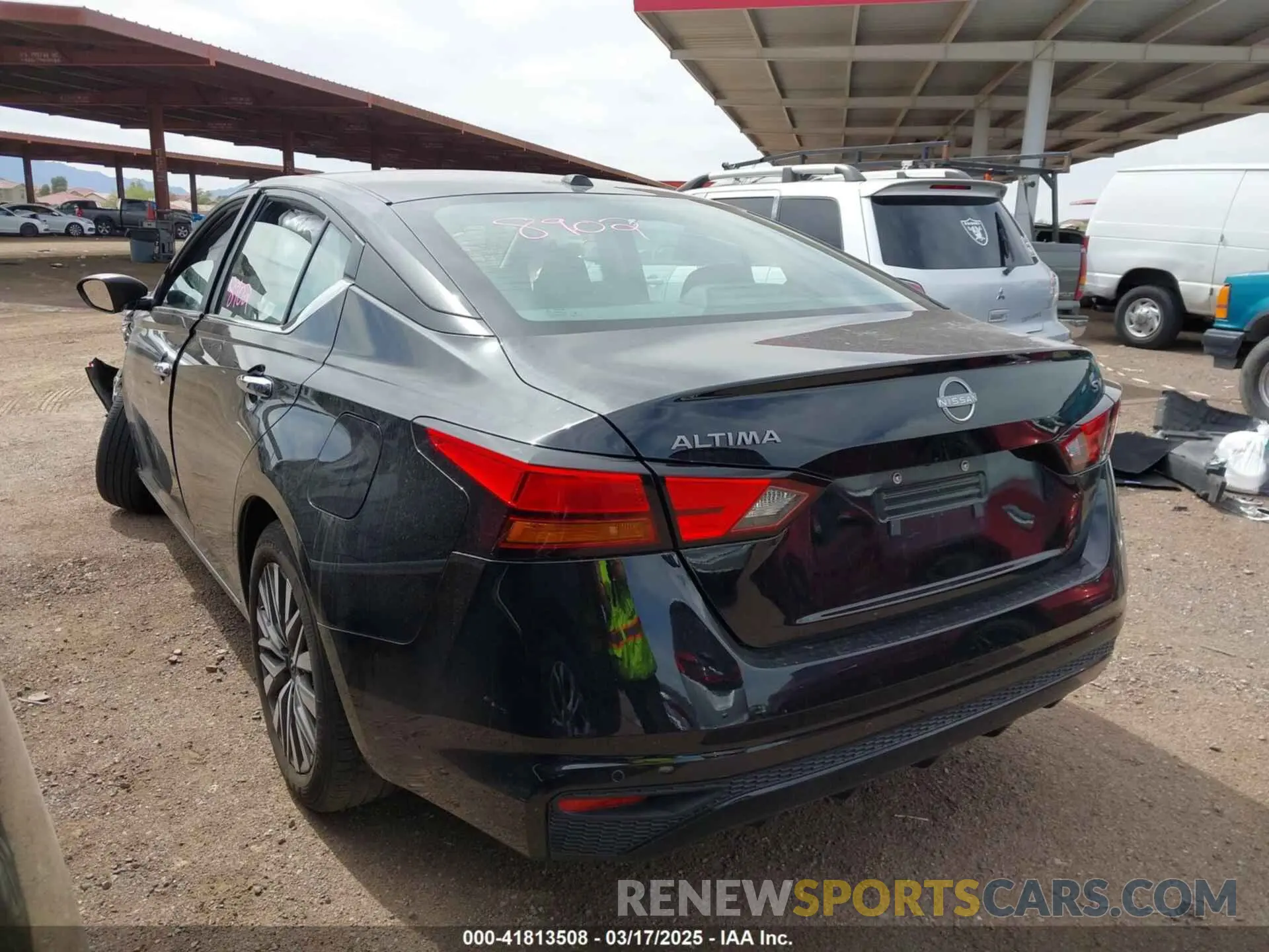 3 Фотография поврежденного автомобиля 1N4BL4DV4RN383203 NISSAN ALTIMA 2024