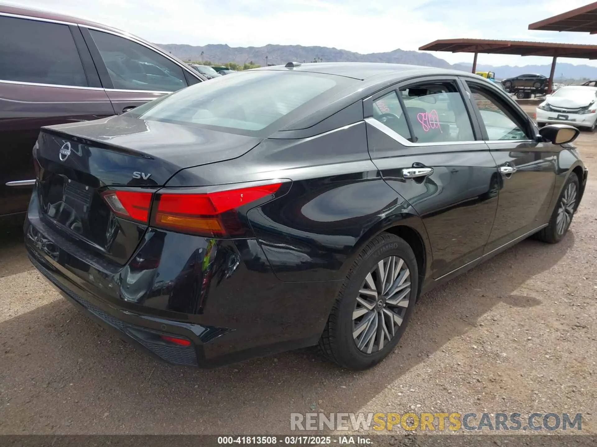 4 Фотография поврежденного автомобиля 1N4BL4DV4RN383203 NISSAN ALTIMA 2024