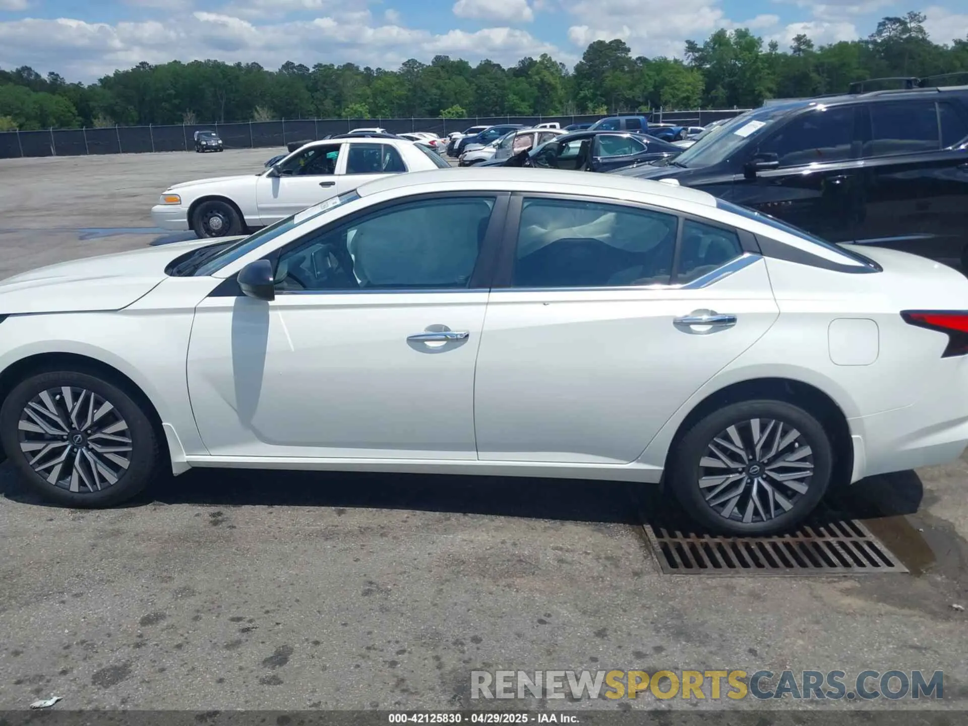 14 Фотография поврежденного автомобиля 1N4BL4DV4RN405944 NISSAN ALTIMA 2024
