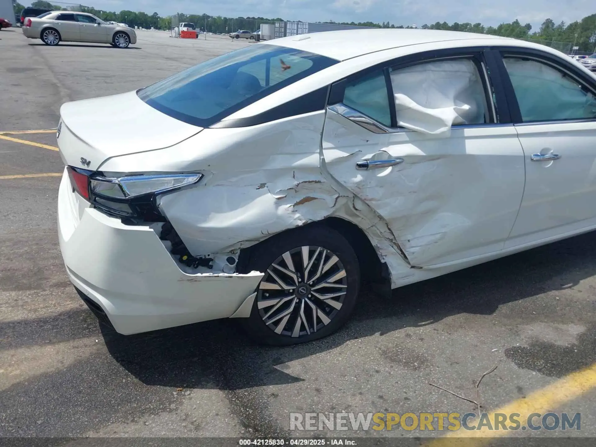 6 Фотография поврежденного автомобиля 1N4BL4DV4RN405944 NISSAN ALTIMA 2024