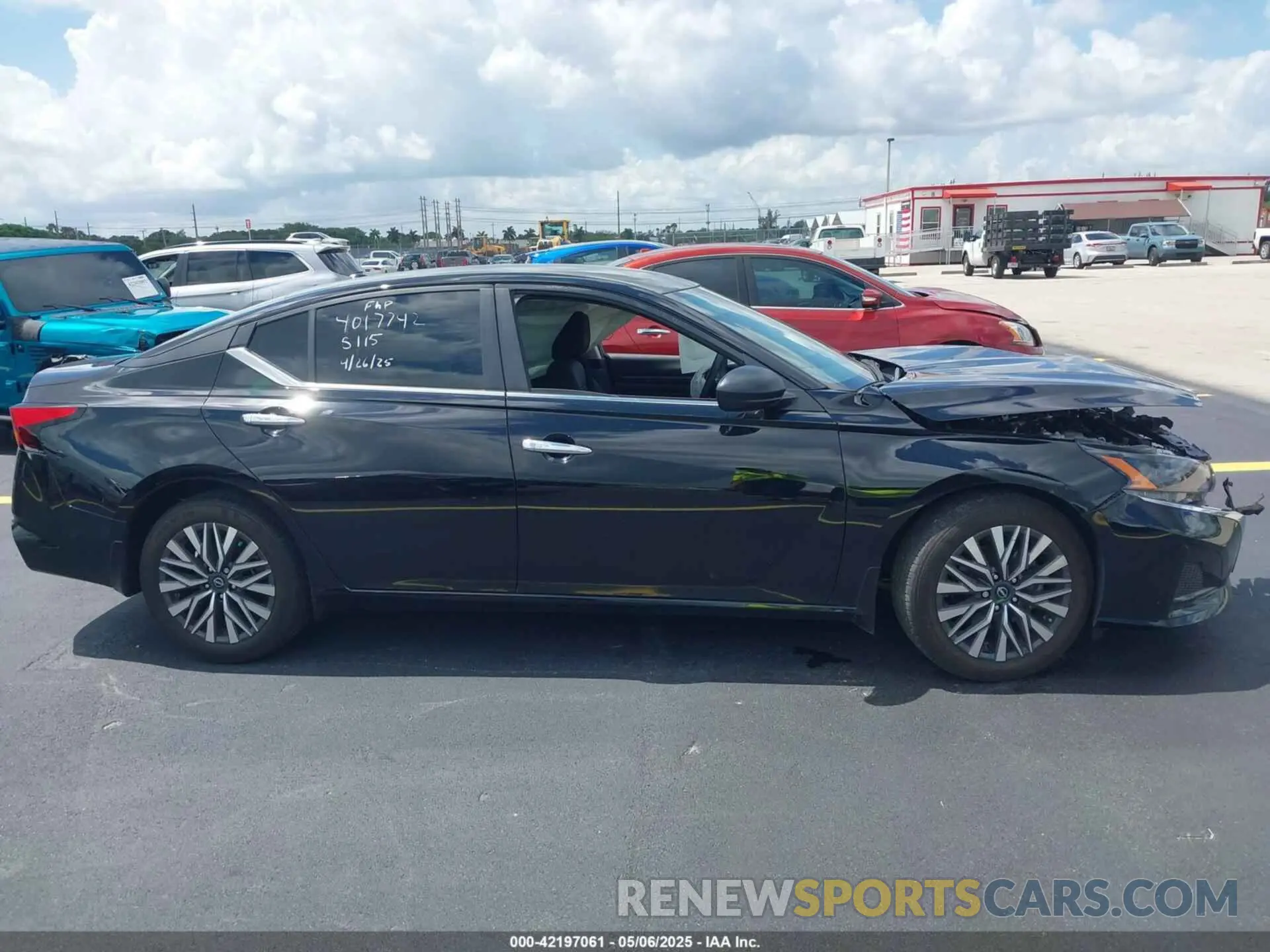 14 Фотография поврежденного автомобиля 1N4BL4DV4RN415115 NISSAN ALTIMA 2024