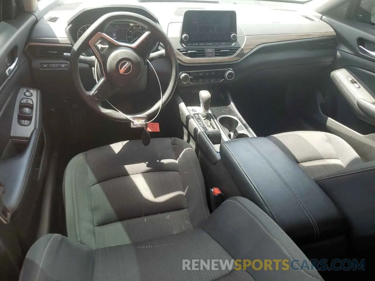 8 Фотография поврежденного автомобиля 1N4BL4DV5RN341249 NISSAN ALTIMA 2024