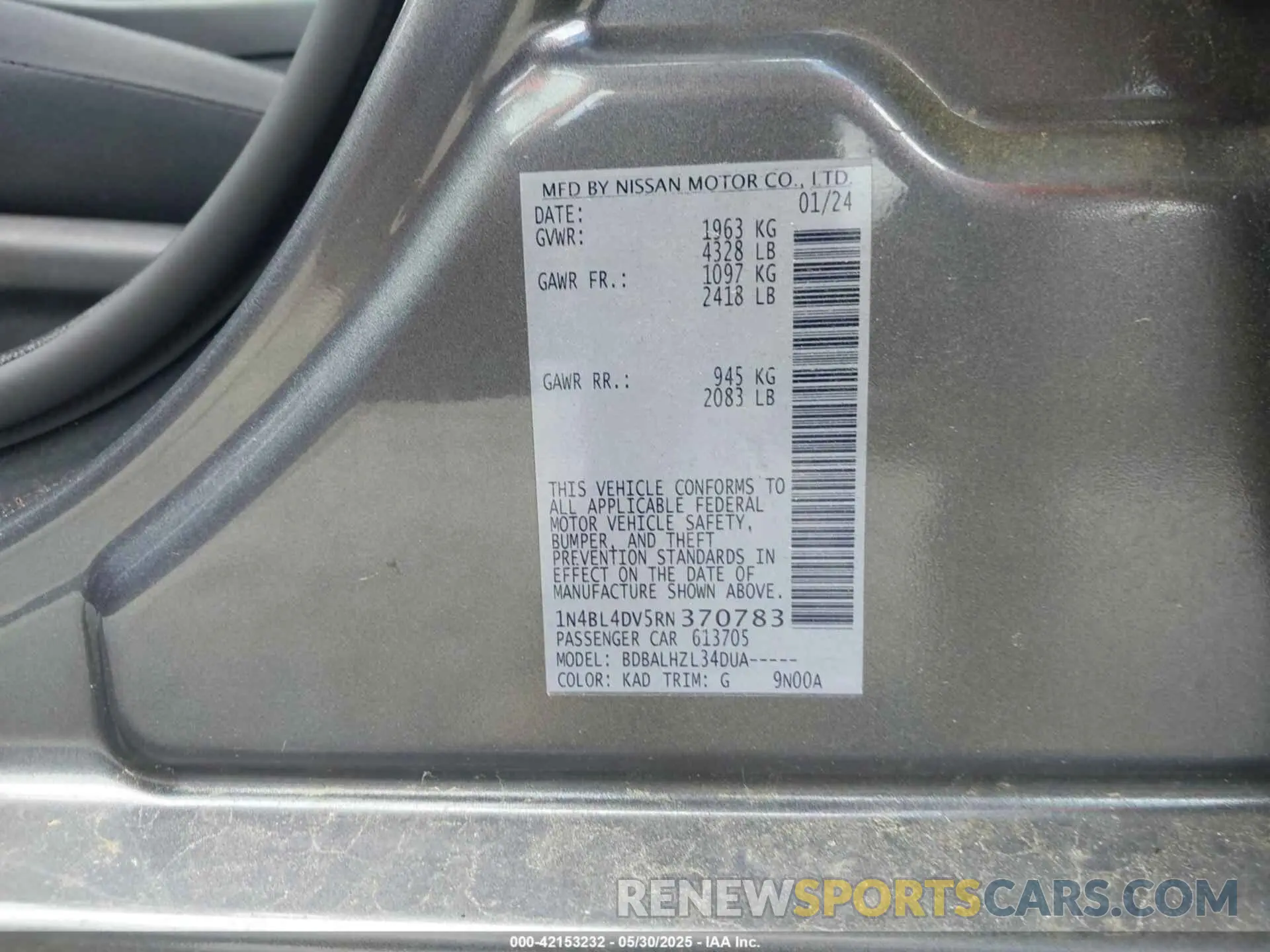 9 Photograph of a damaged car 1N4BL4DV5RN370783 NISSAN ALTIMA 2024