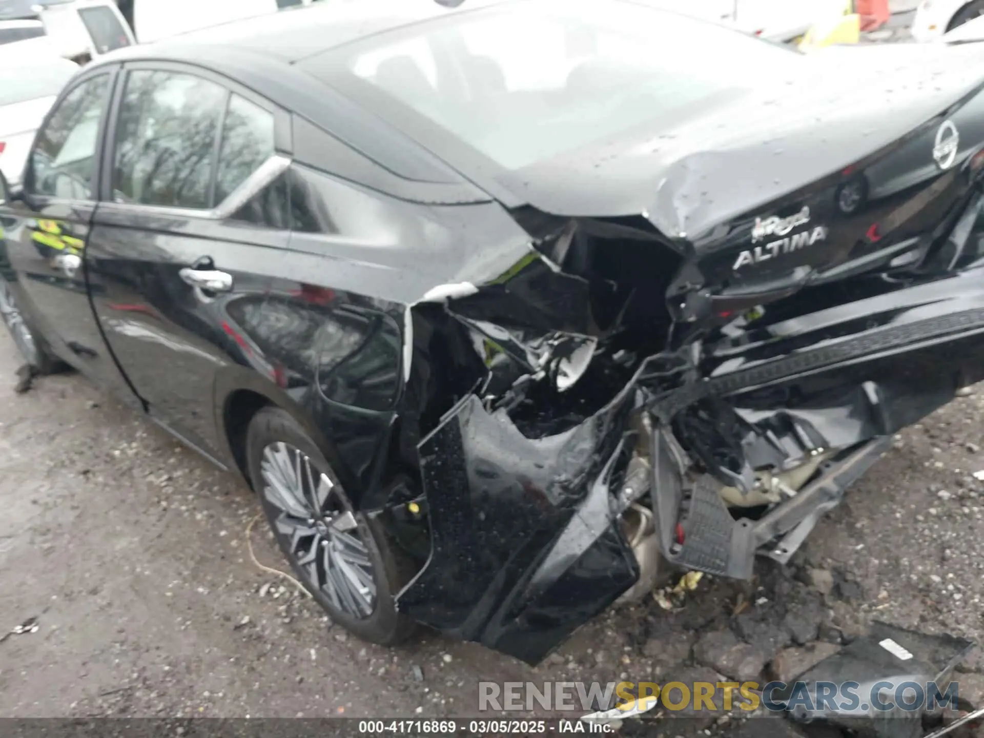 3 Фотография поврежденного автомобиля 1N4BL4DV5RN380651 NISSAN ALTIMA 2024