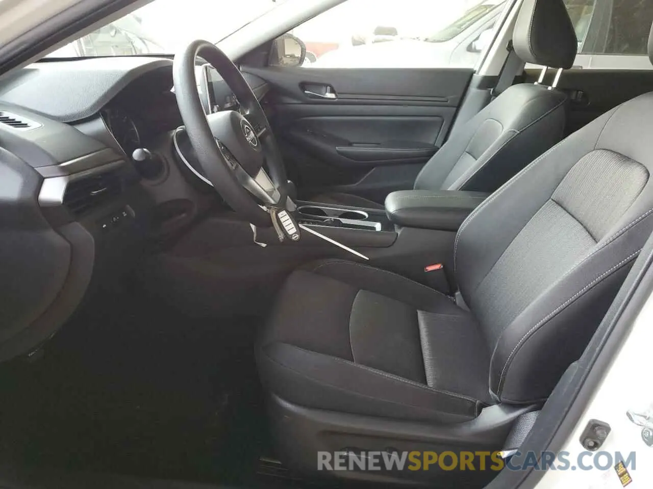 7 Фотография поврежденного автомобиля 1N4BL4DV5RN397840 NISSAN ALTIMA 2024