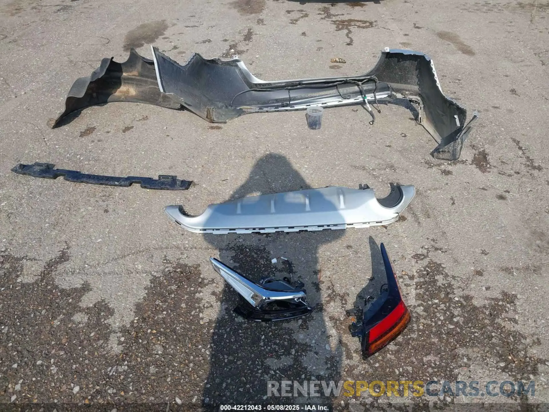 12 Photograph of a damaged car 1N4BL4DV5RN410084 NISSAN ALTIMA 2024