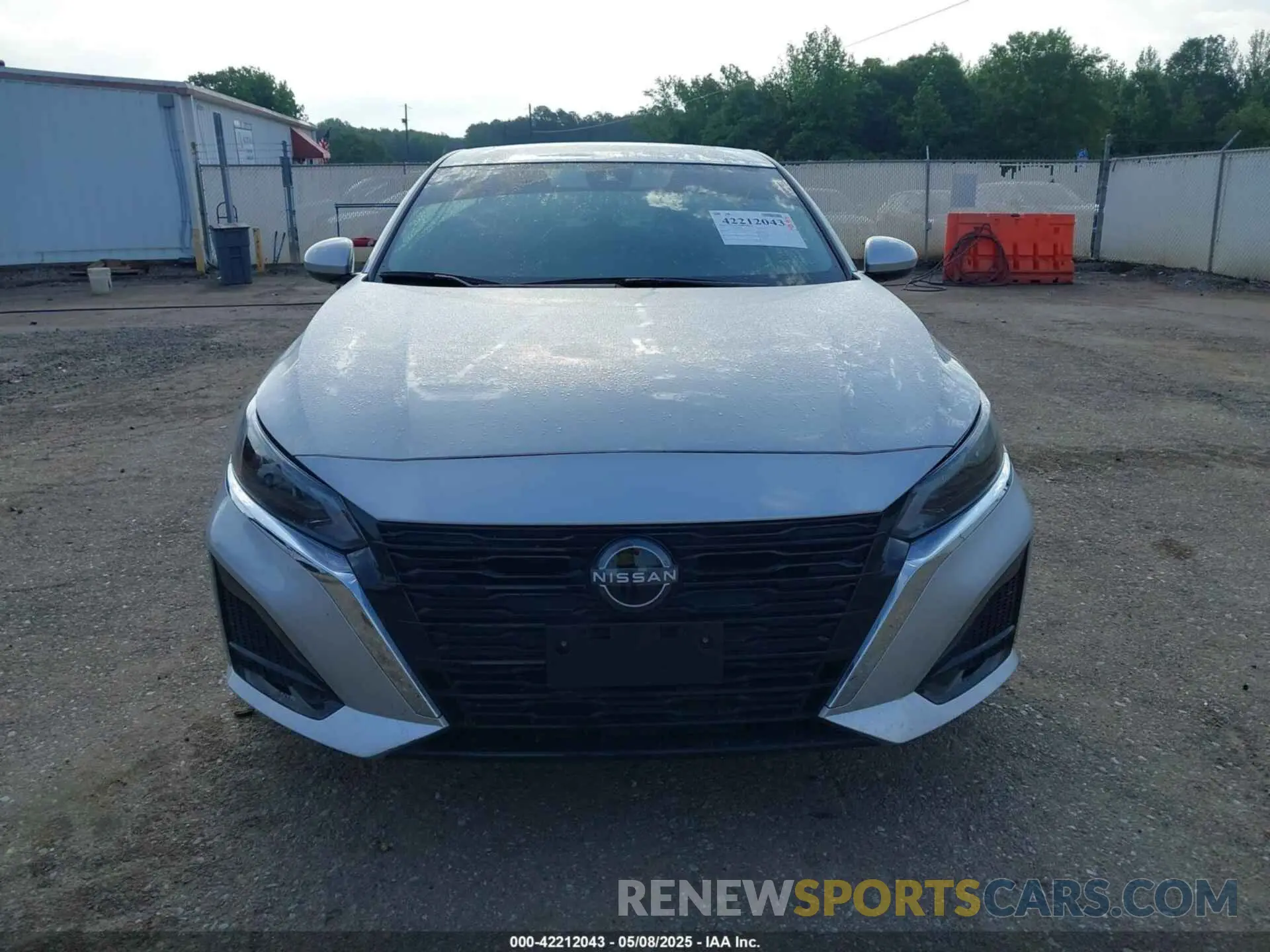 13 Photograph of a damaged car 1N4BL4DV5RN410084 NISSAN ALTIMA 2024