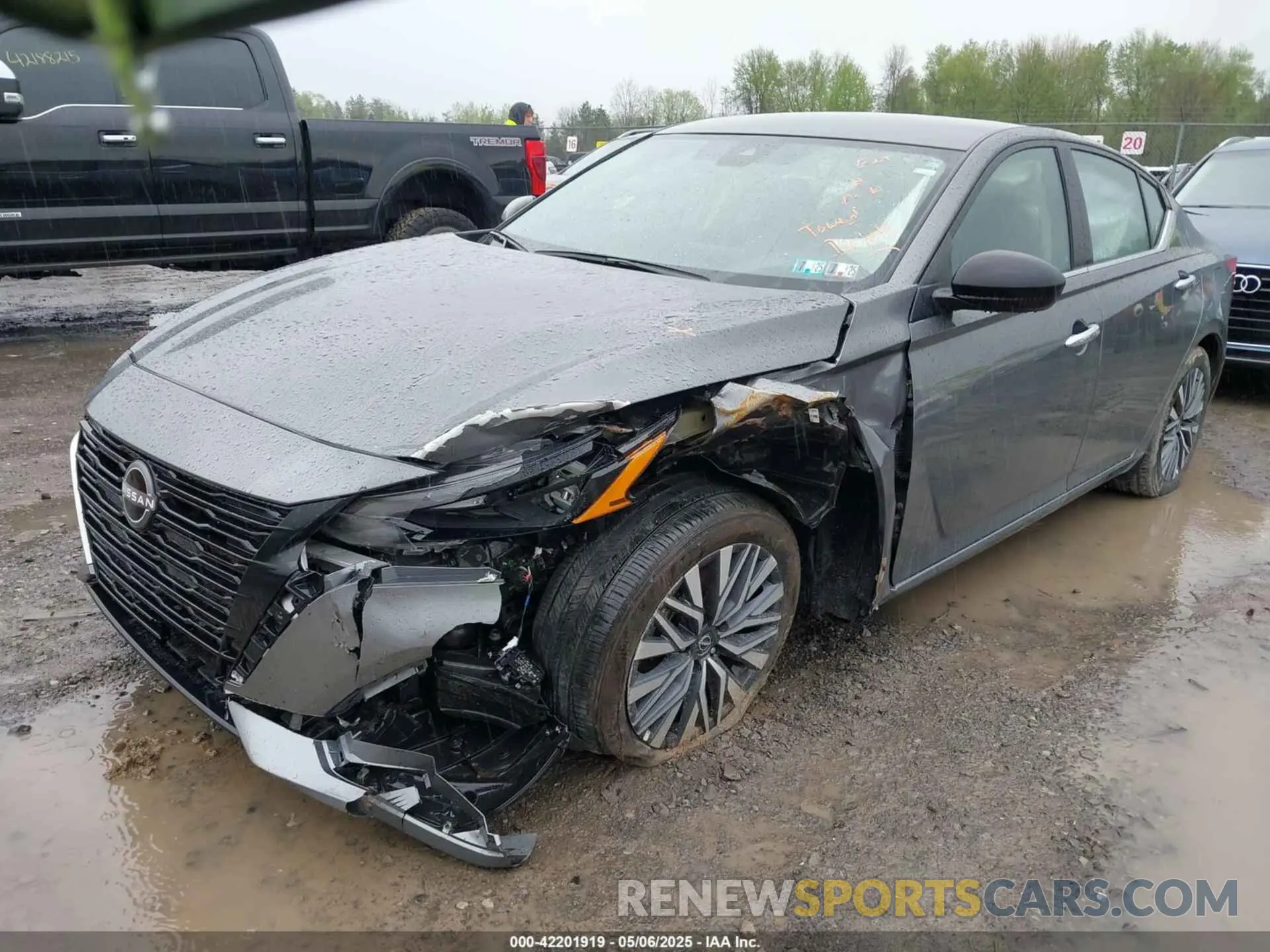 2 Photograph of a damaged car 1N4BL4DV5RN424969 NISSAN ALTIMA 2024