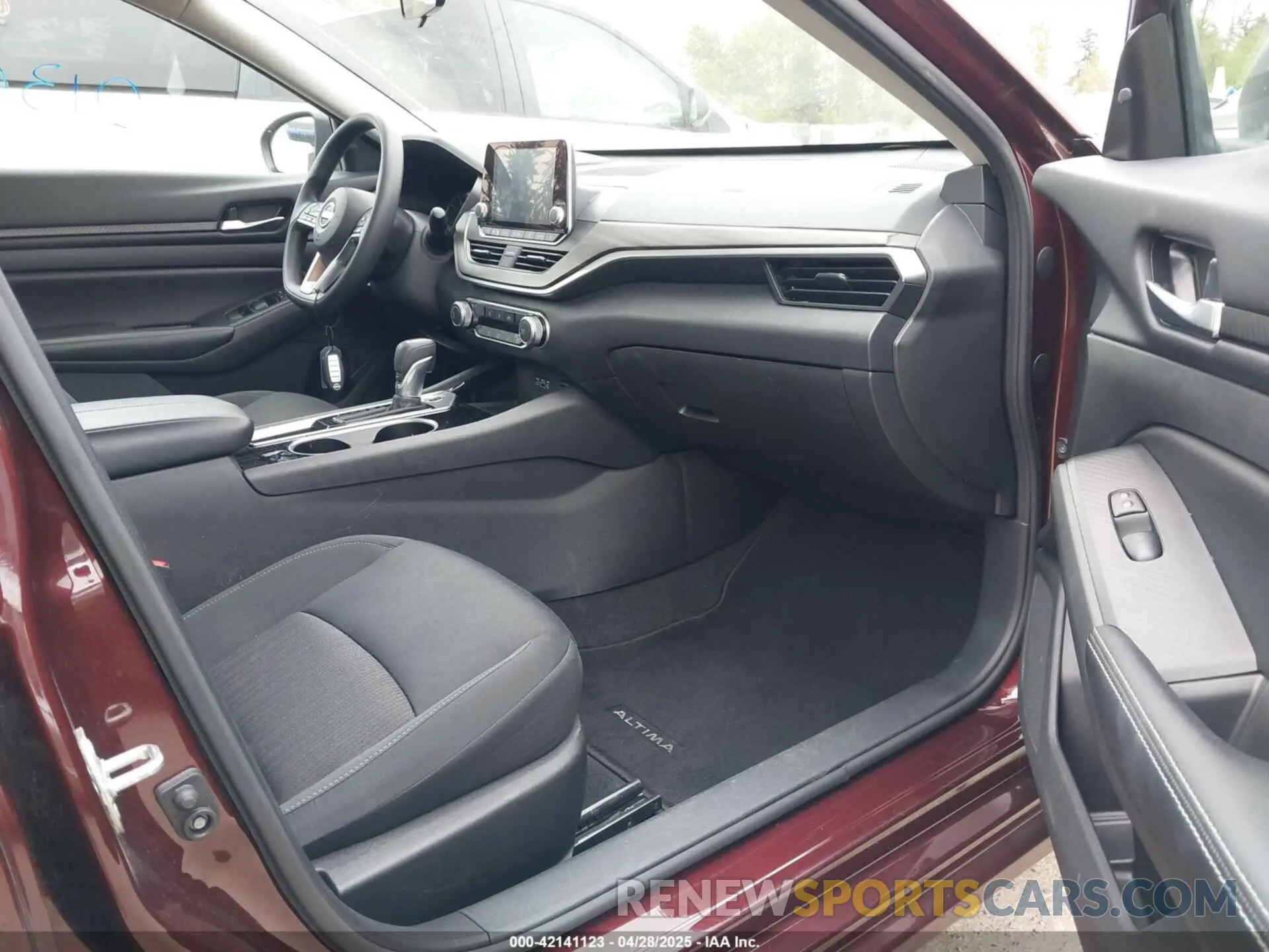 5 Фотография поврежденного автомобиля 1N4BL4DV6RN308342 NISSAN ALTIMA 2024
