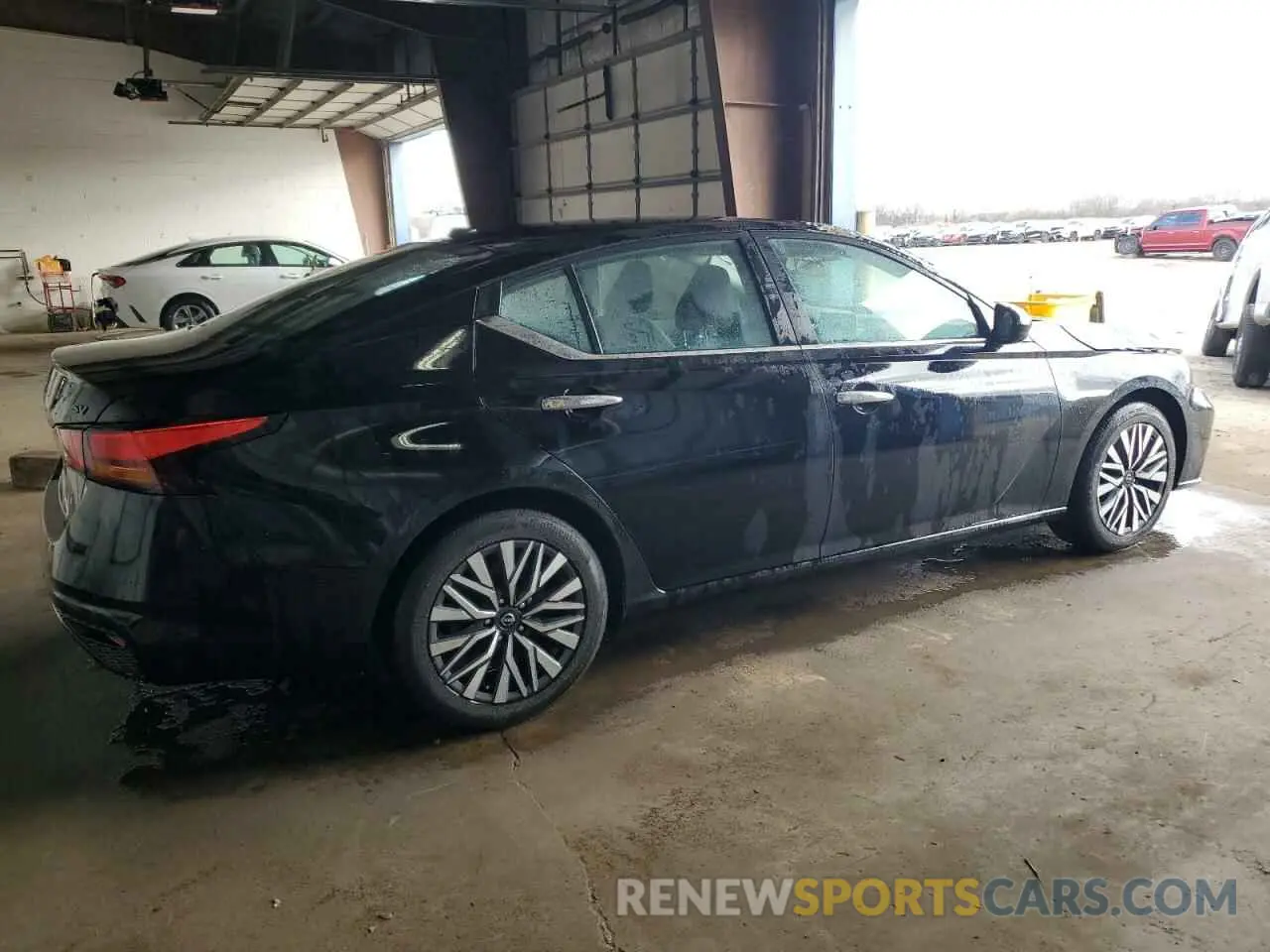 3 Фотография поврежденного автомобиля 1N4BL4DV6RN348453 NISSAN ALTIMA 2024