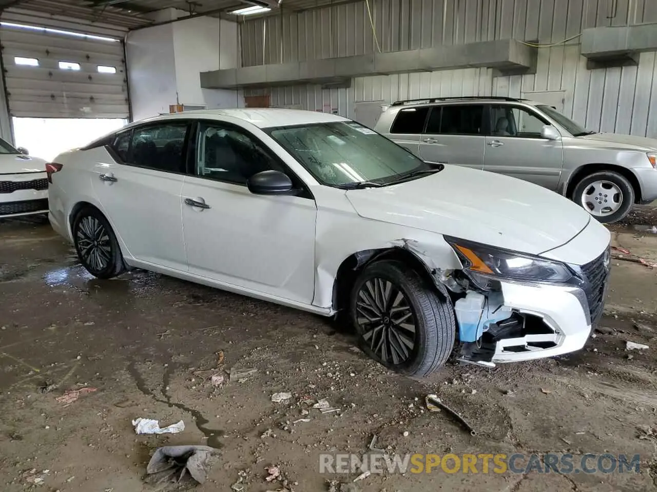 4 Фотография поврежденного автомобиля 1N4BL4DV6RN357489 NISSAN ALTIMA 2024