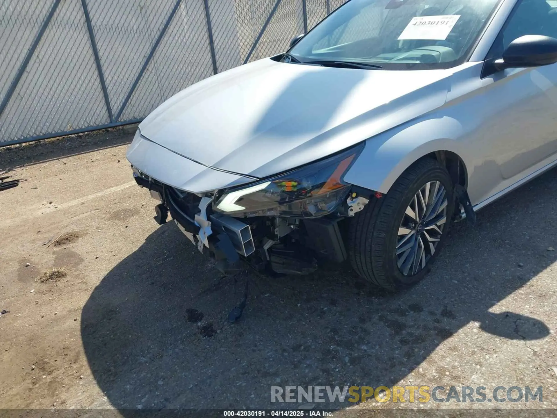 18 Photograph of a damaged car 1N4BL4DV7RN304784 NISSAN ALTIMA 2024