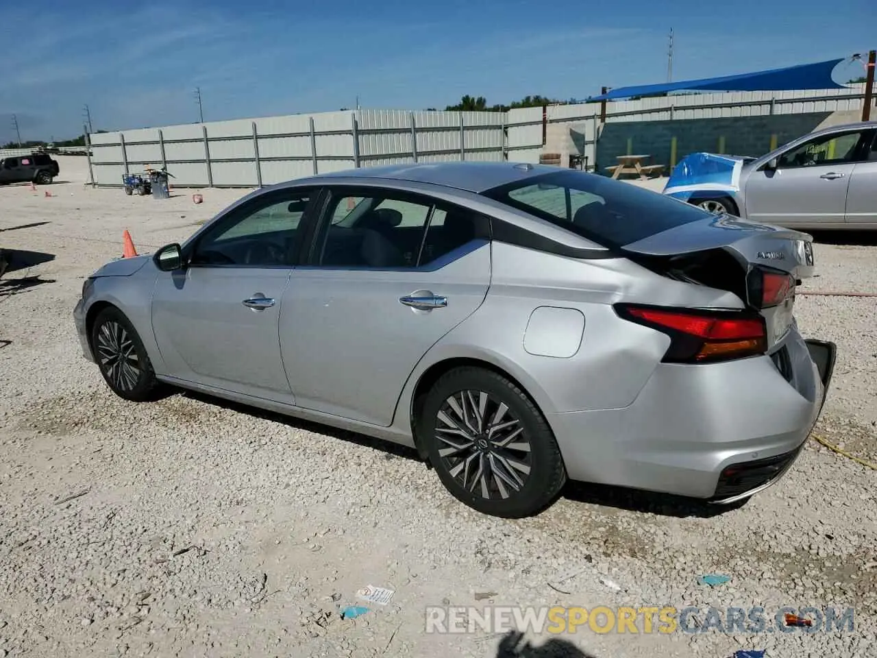 2 Photograph of a damaged car 1N4BL4DV7RN338983 NISSAN ALTIMA 2024