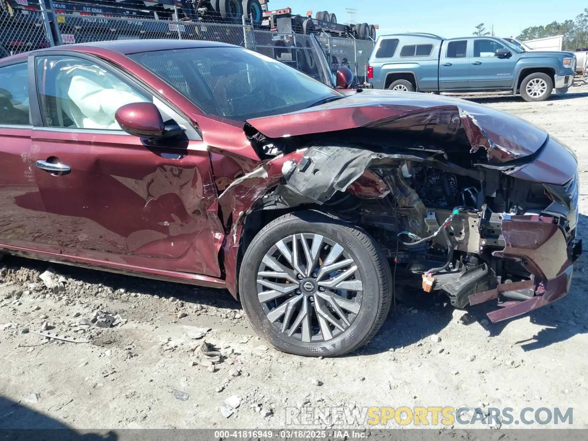 6 Photograph of a damaged car 1N4BL4DV7RN350972 NISSAN ALTIMA 2024