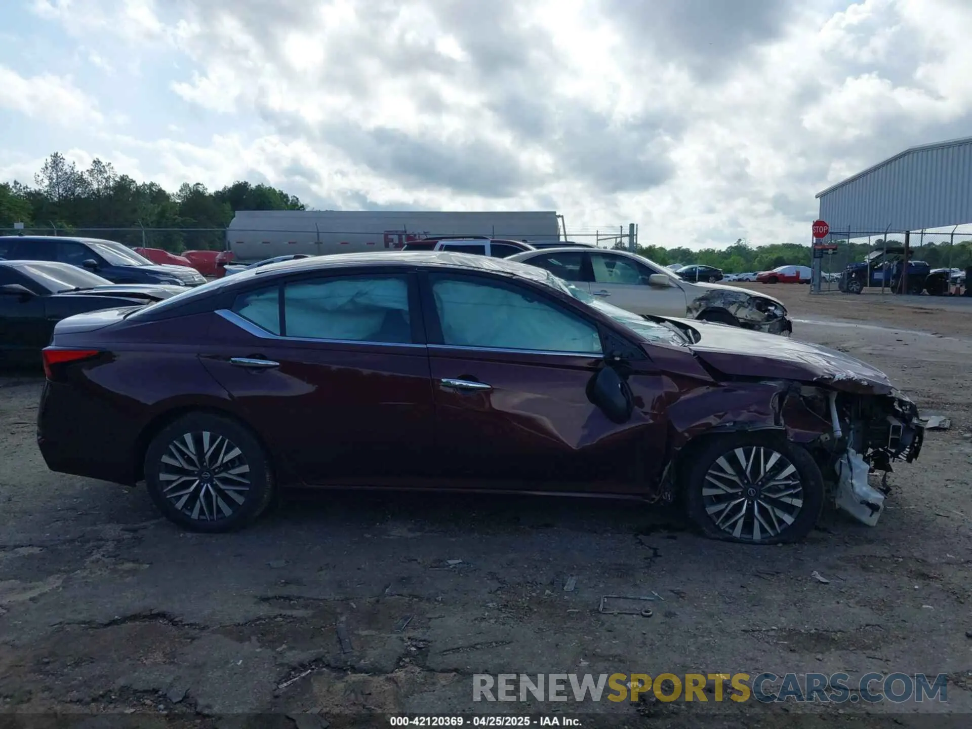 12 Photograph of a damaged car 1N4BL4DV7RN358554 NISSAN ALTIMA 2024