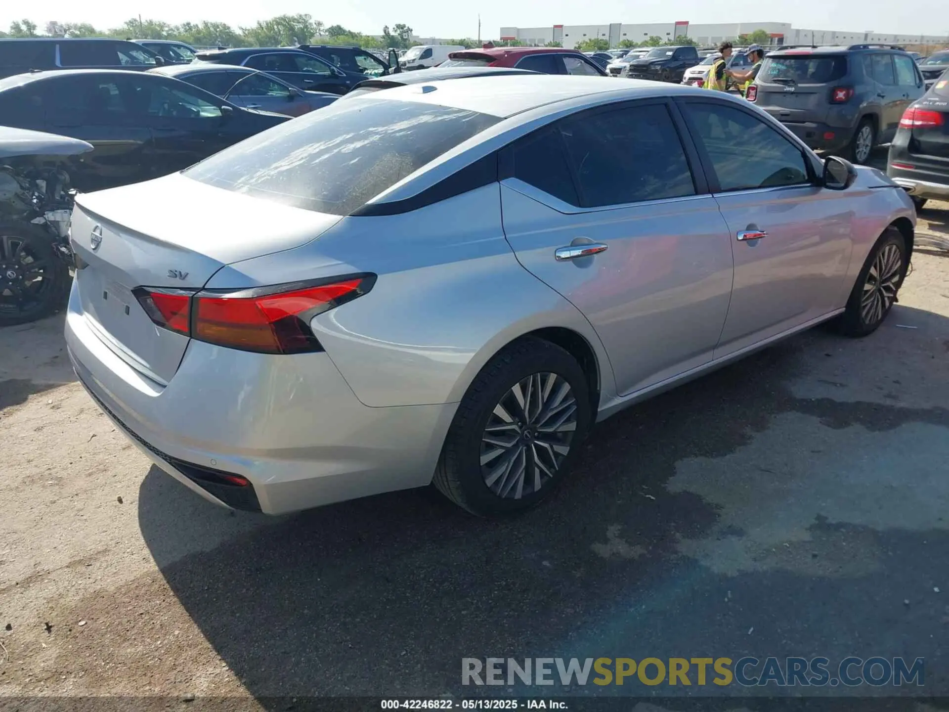 4 Photograph of a damaged car 1N4BL4DV7RN361535 NISSAN ALTIMA 2024