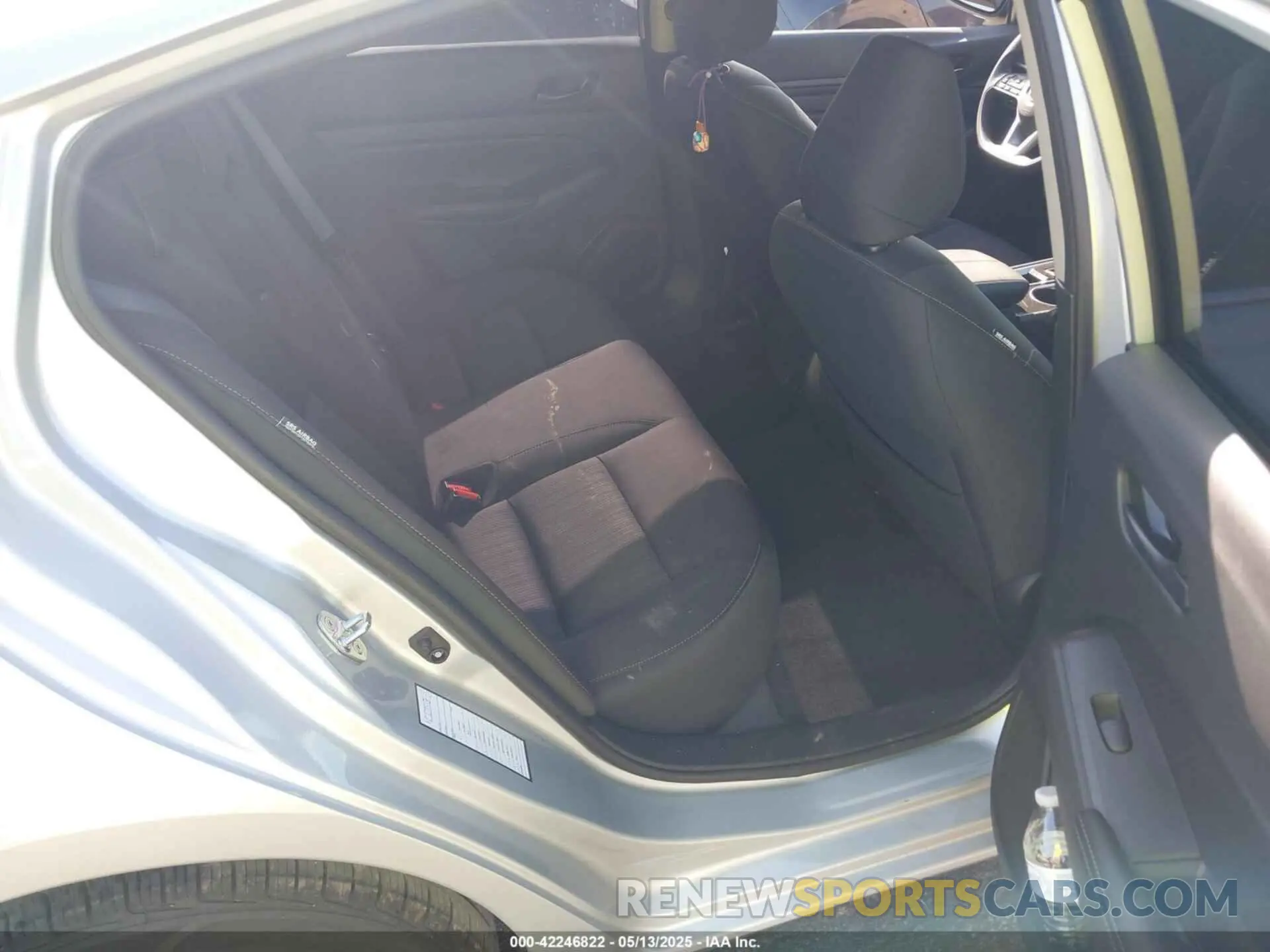 8 Photograph of a damaged car 1N4BL4DV7RN361535 NISSAN ALTIMA 2024