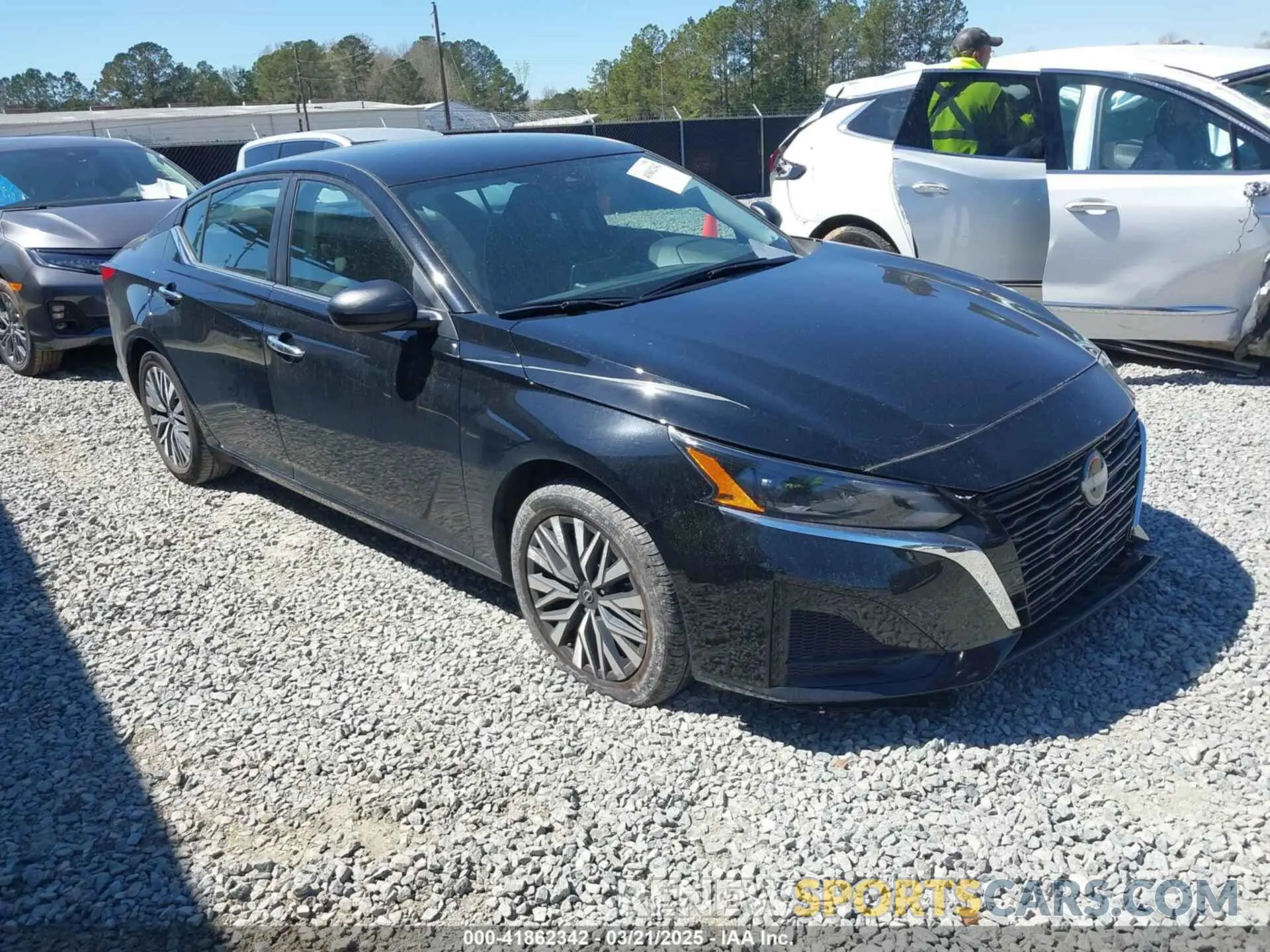 1 Photograph of a damaged car 1N4BL4DV7RN377329 NISSAN ALTIMA 2024
