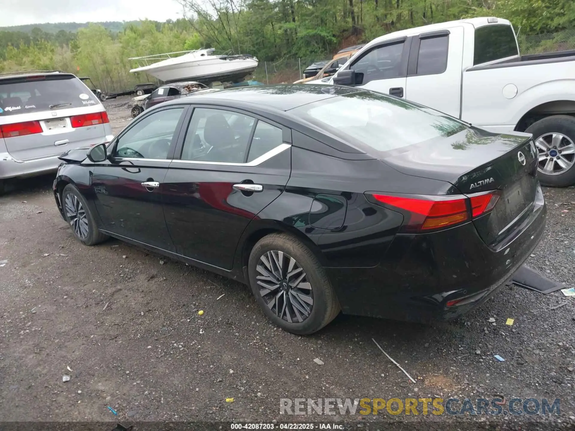 14 Photograph of a damaged car 1N4BL4DV7RN386256 NISSAN ALTIMA 2024