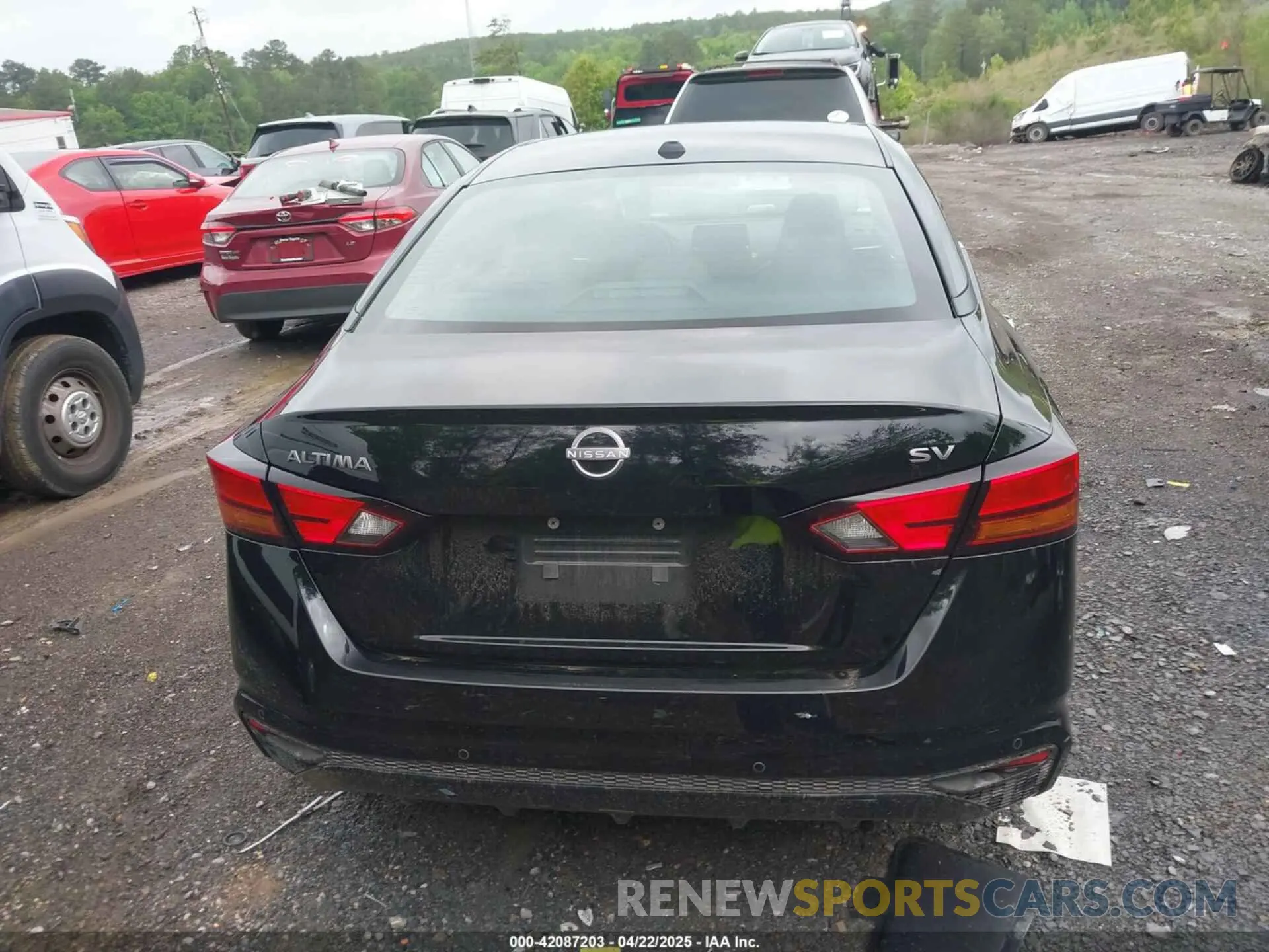 16 Photograph of a damaged car 1N4BL4DV7RN386256 NISSAN ALTIMA 2024